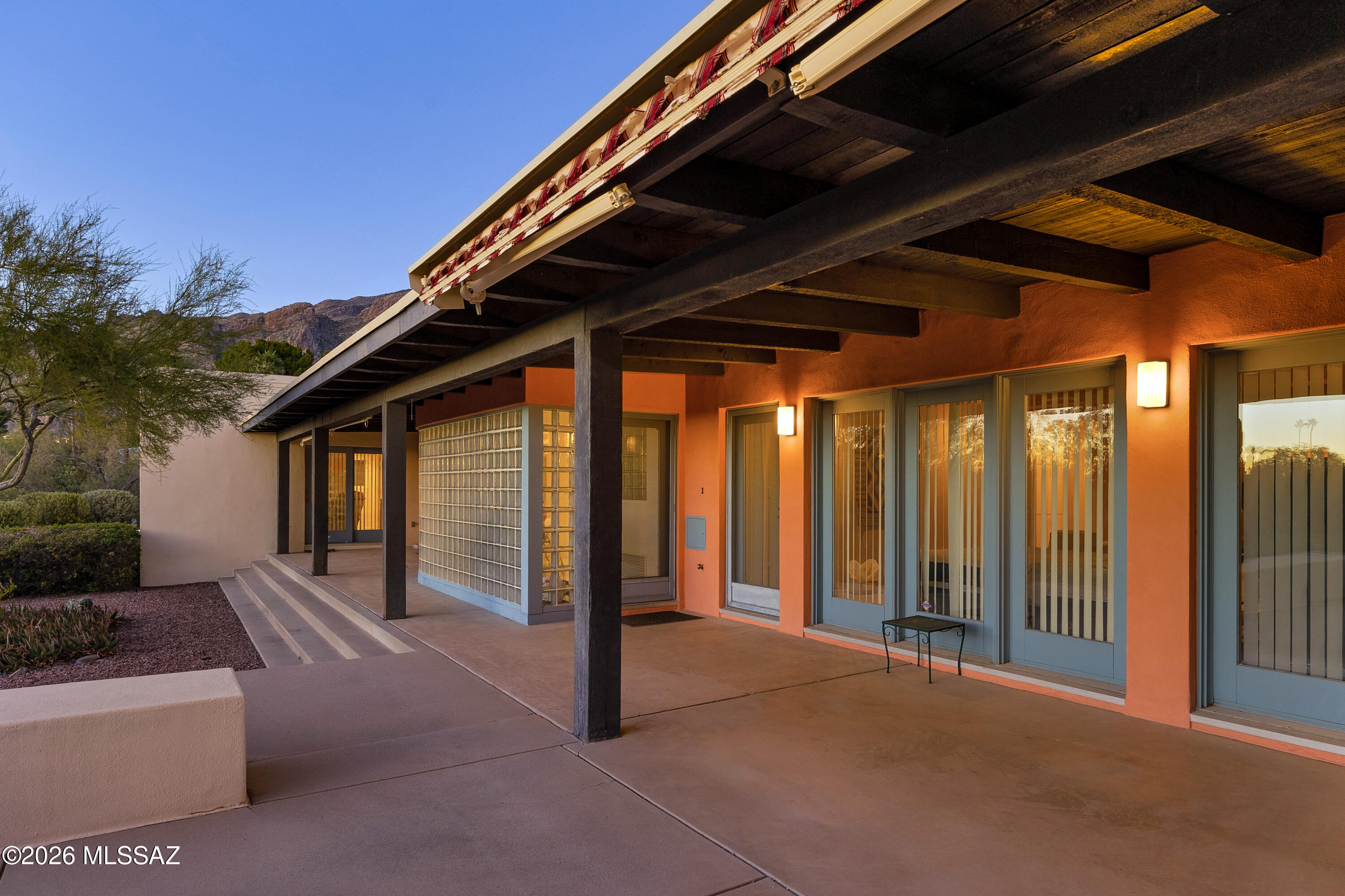 4941 E Mission Hill Place