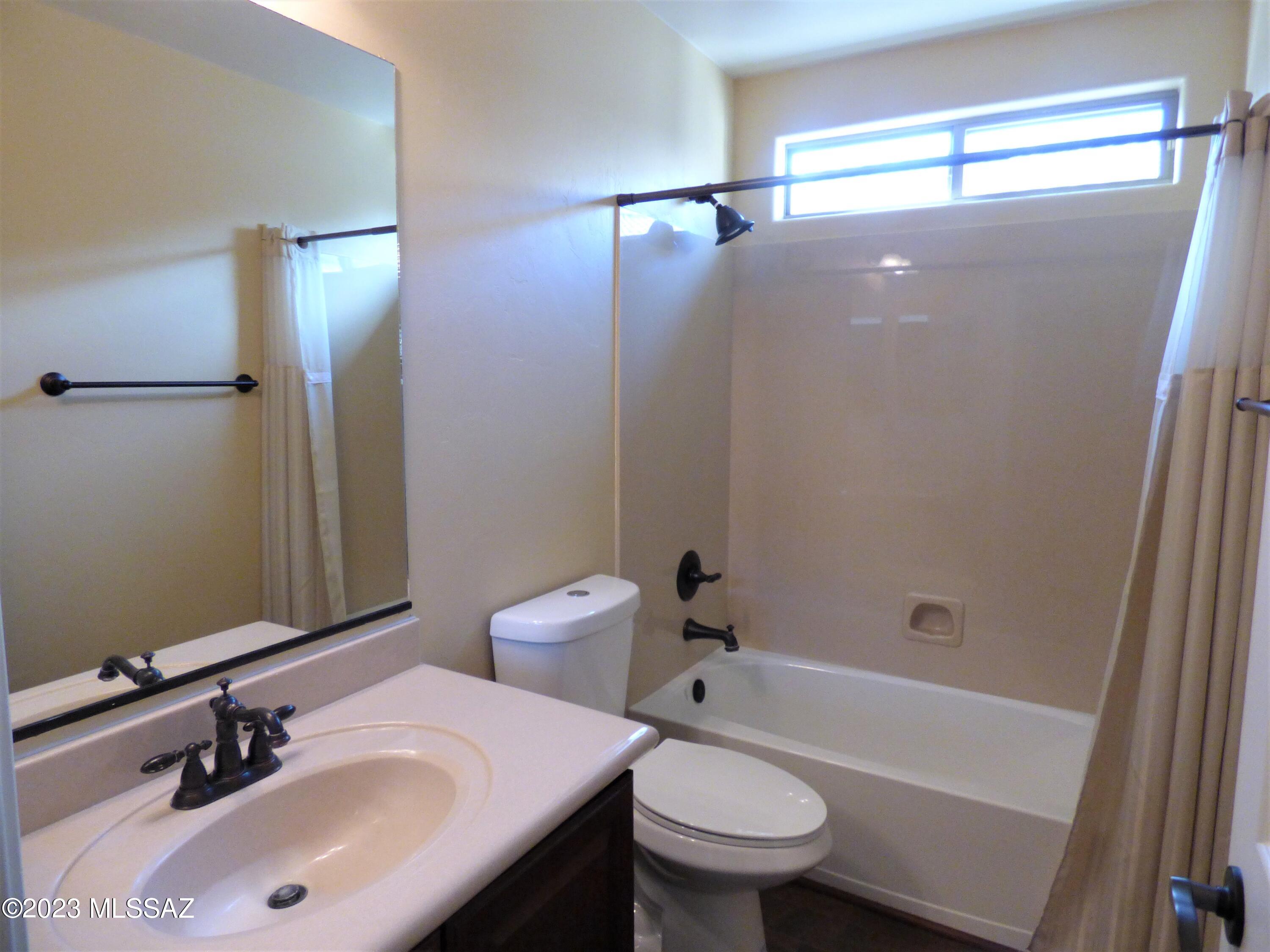 The Villages IV At Dove Mountain (1-47) - Residential Lease