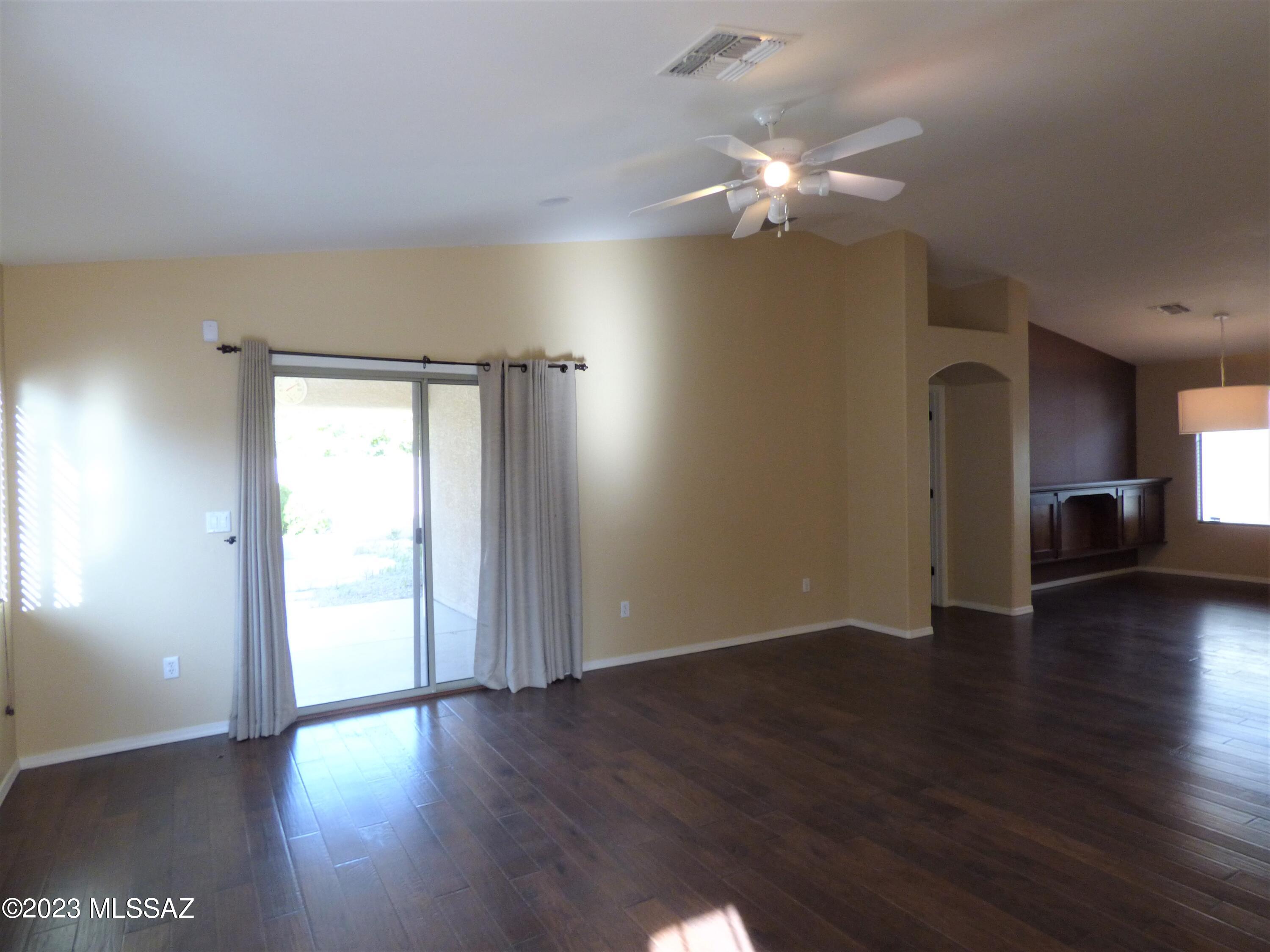 The Villages IV At Dove Mountain (1-47) - Residential Lease