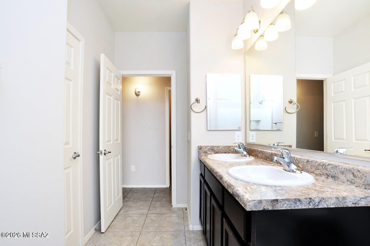 Saguaro Bloom Block 4 - Residential