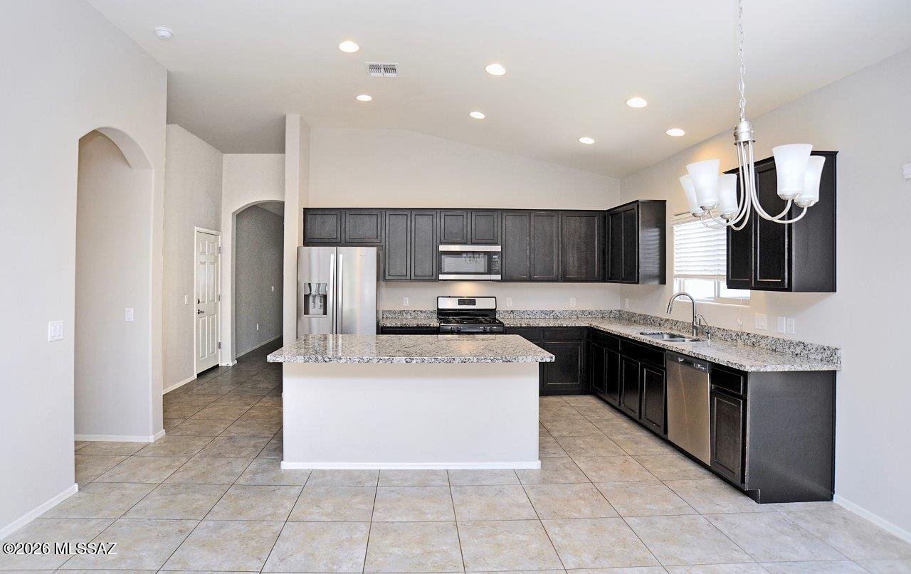 Saguaro Bloom Block 4 - Residential
