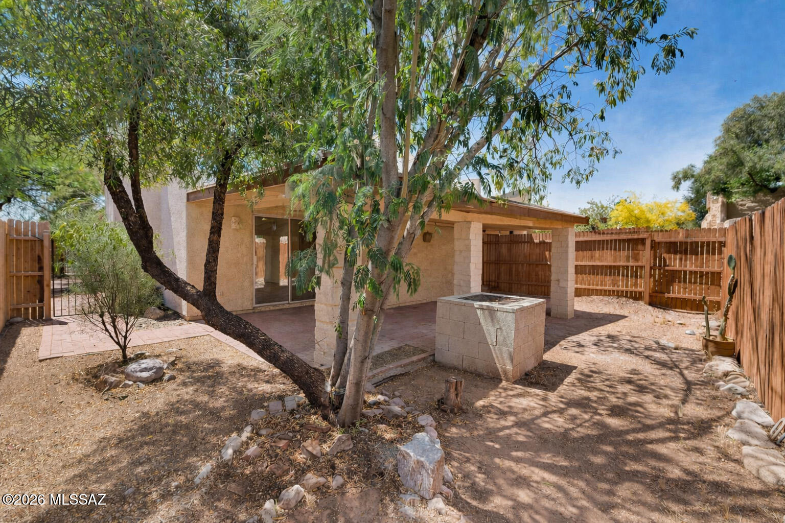 Ladera Brisas Townhouses (1-106) - Residential