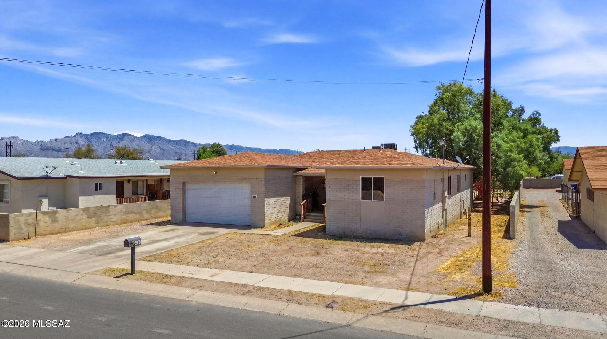 El Rio Acres - Residential