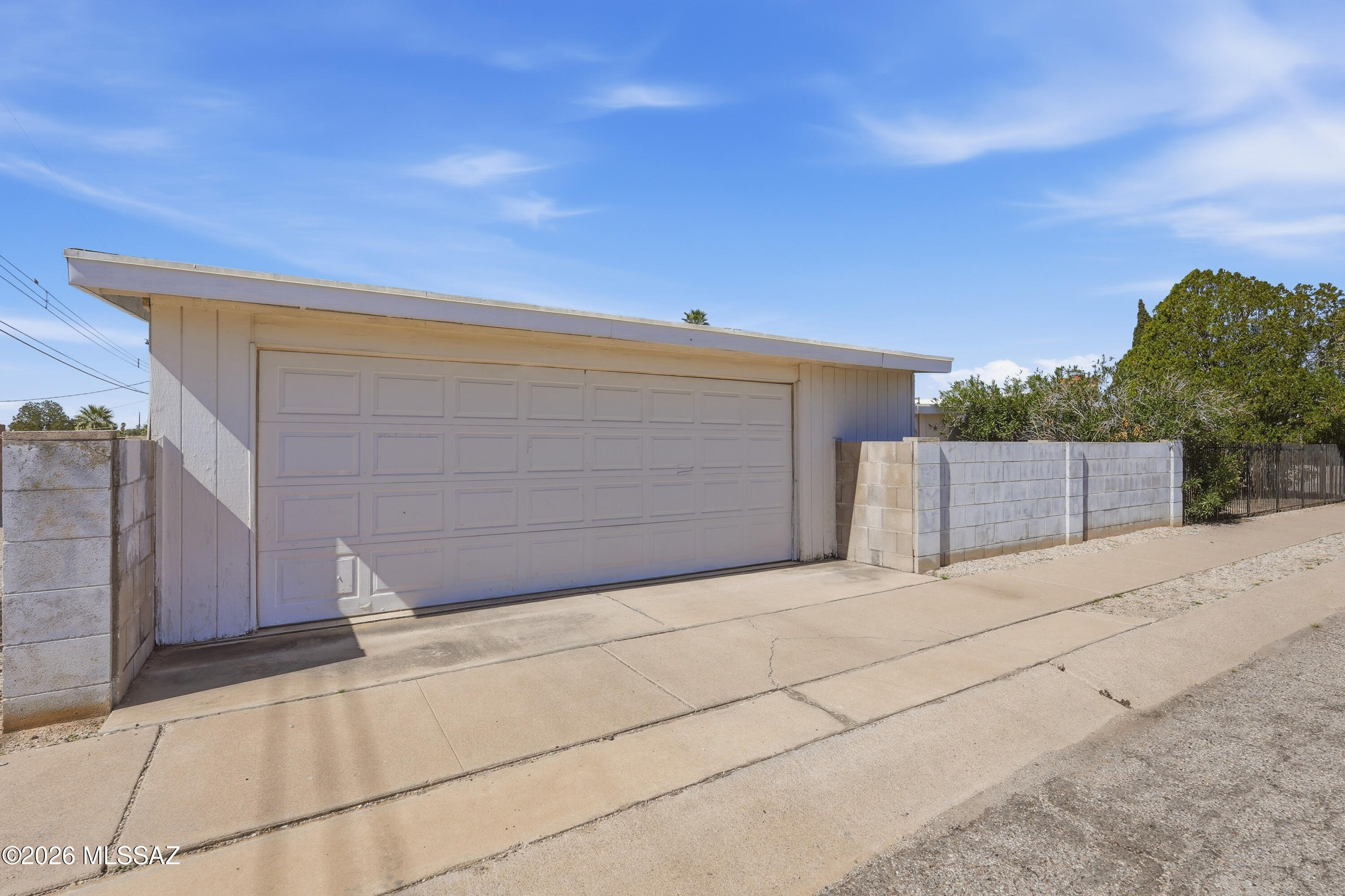 Longview Estates (194-470) - Residential