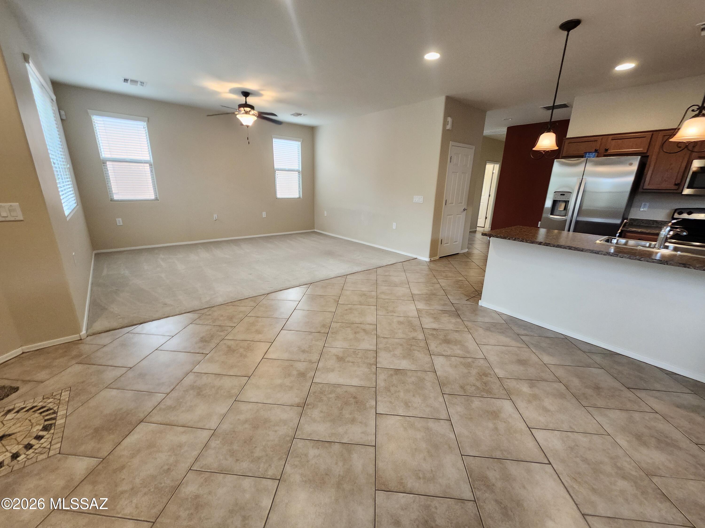 Four Seasons Phase 1 - Residential Lease