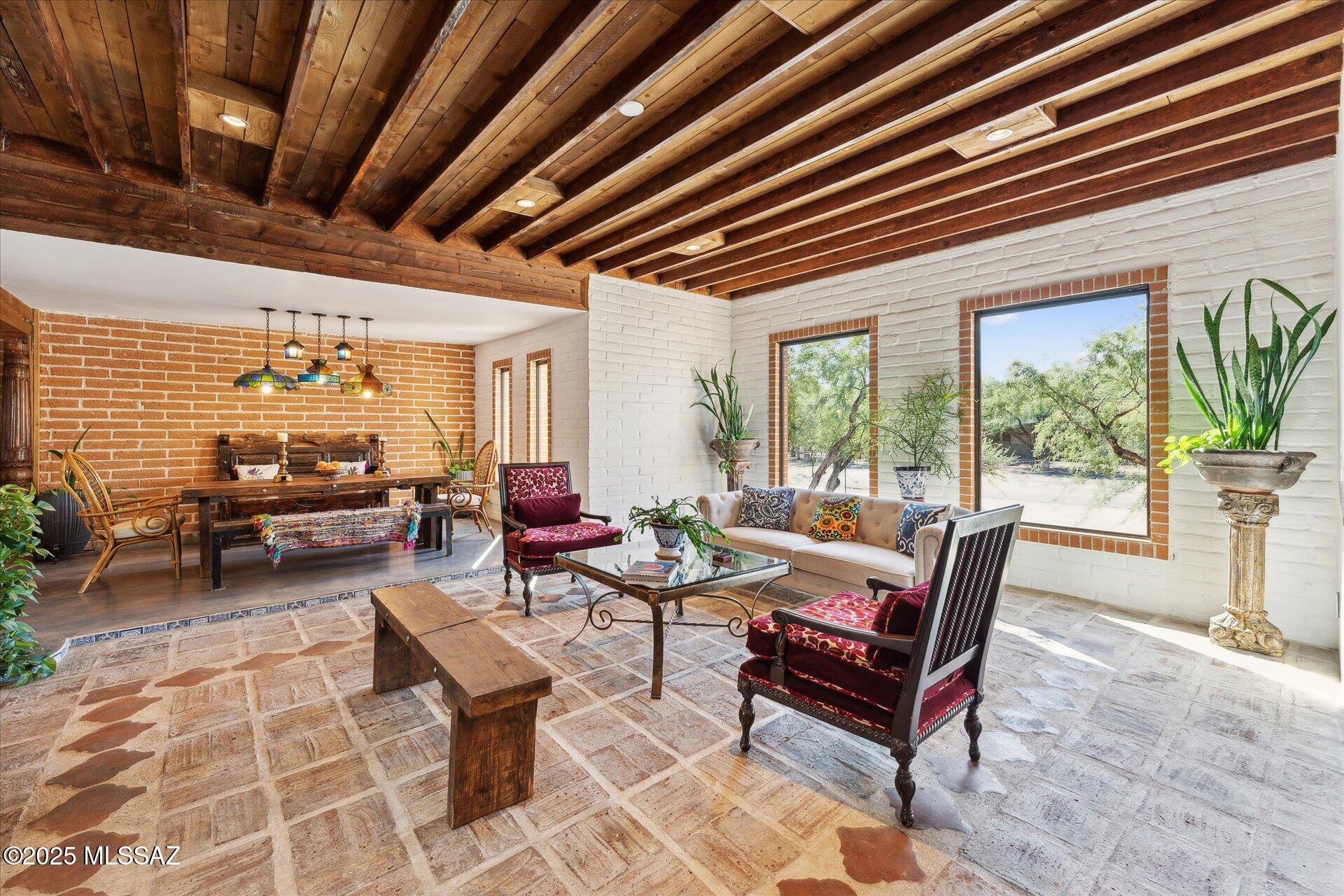 7741 E Camino Bavispe