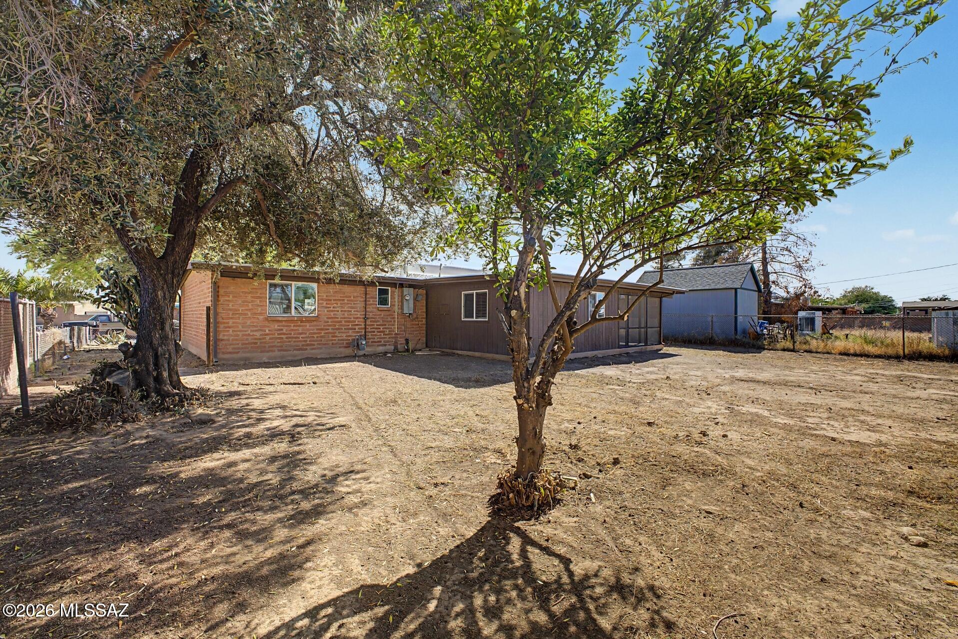 La Cholla - Residential