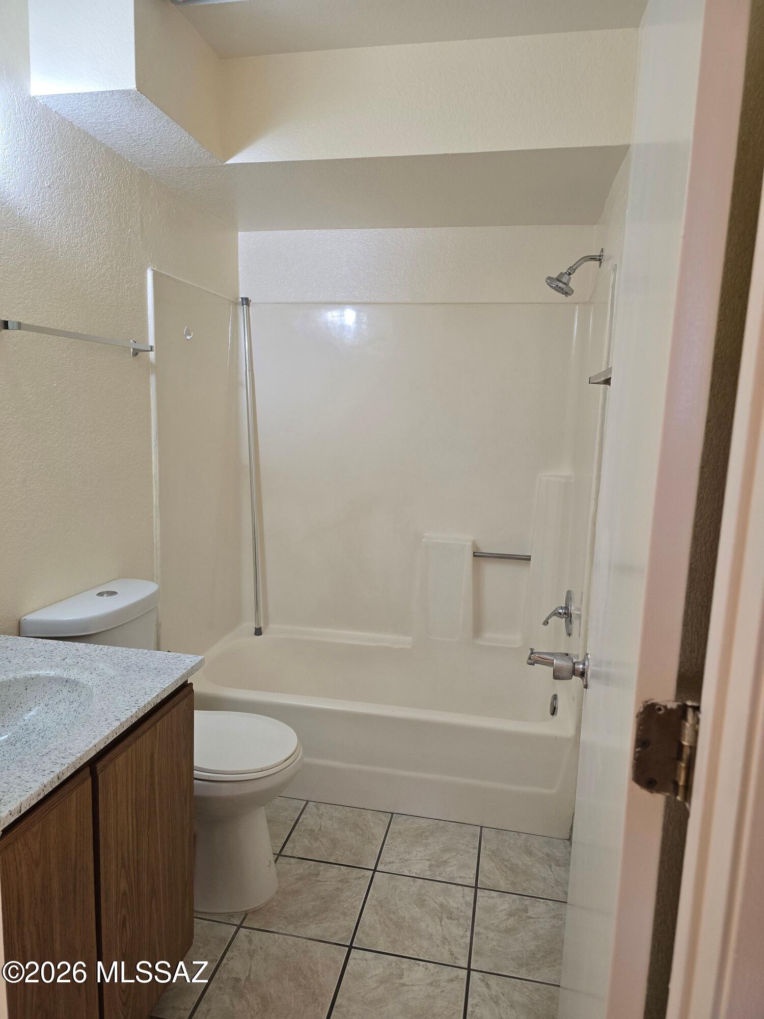 Country Club Park Annex - Residential Lease