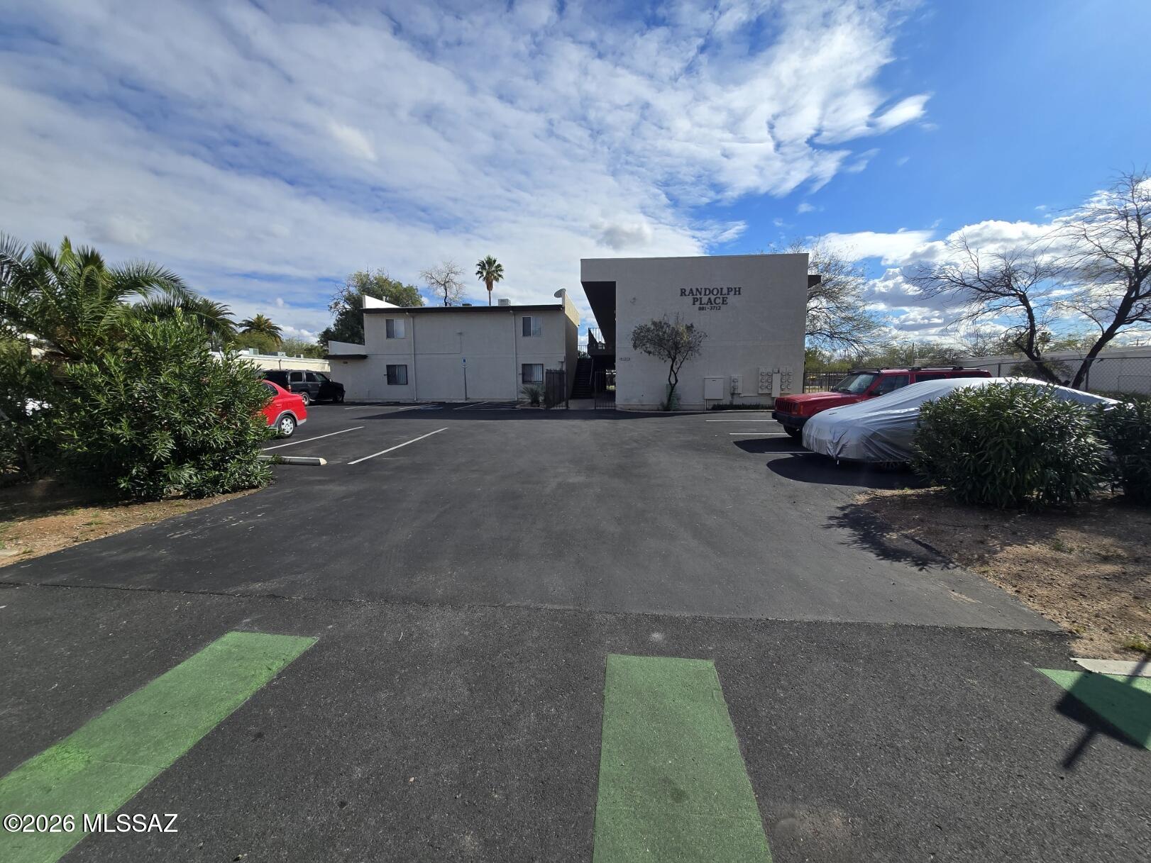 Country Club Park Annex - Residential Lease