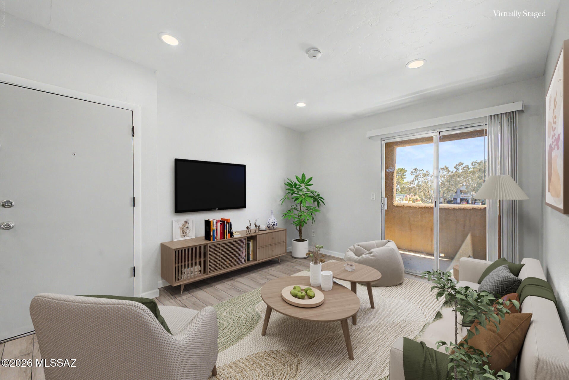 1810 E Blacklidge Drive 322