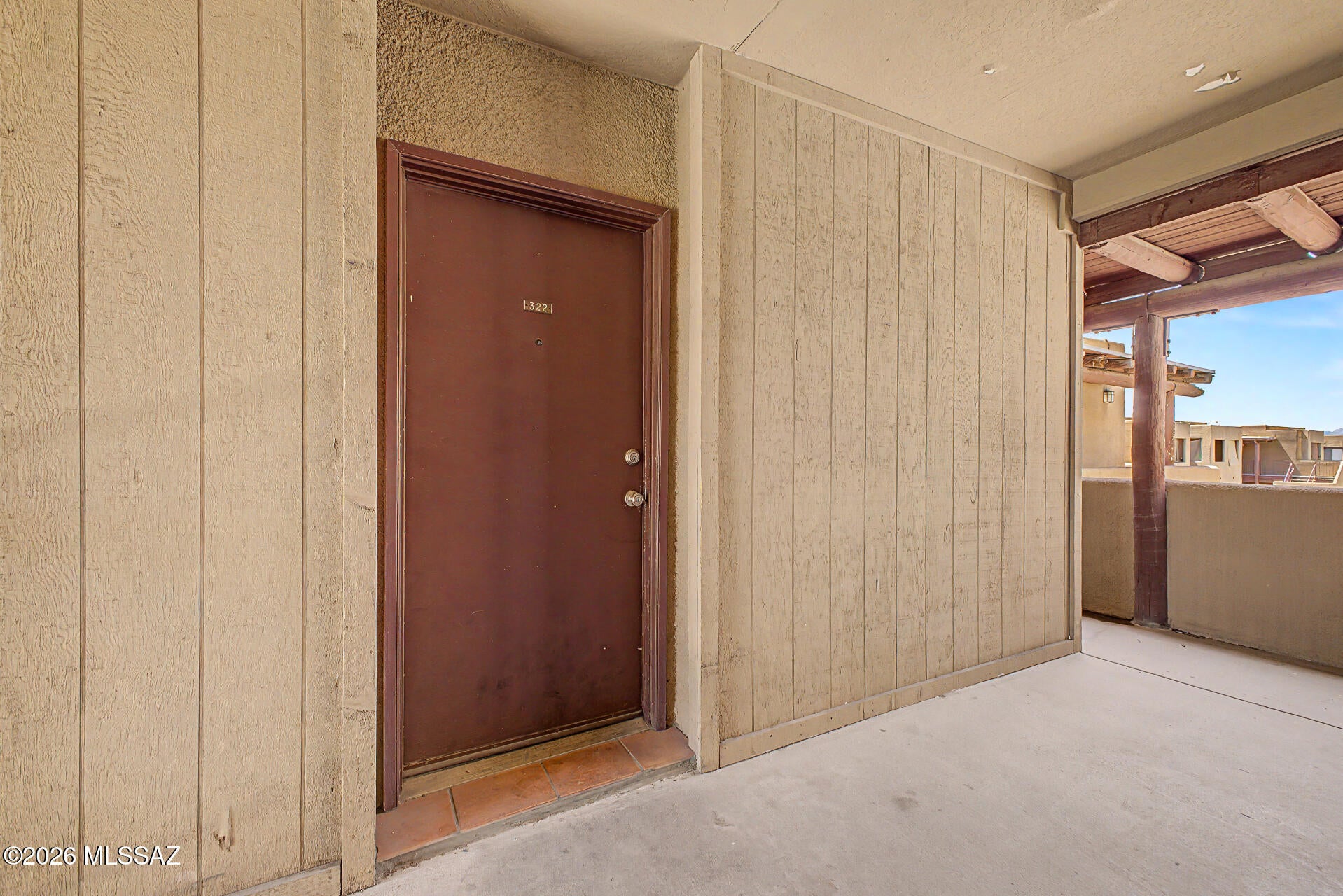 1810 E Blacklidge Drive 322