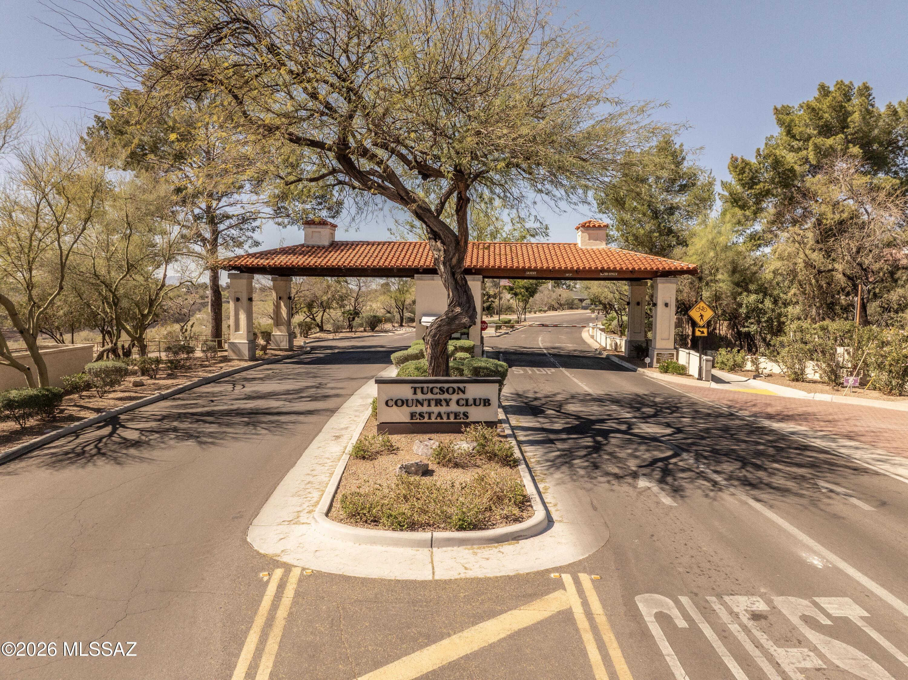 Country Club Estates NO. 1 - Residential