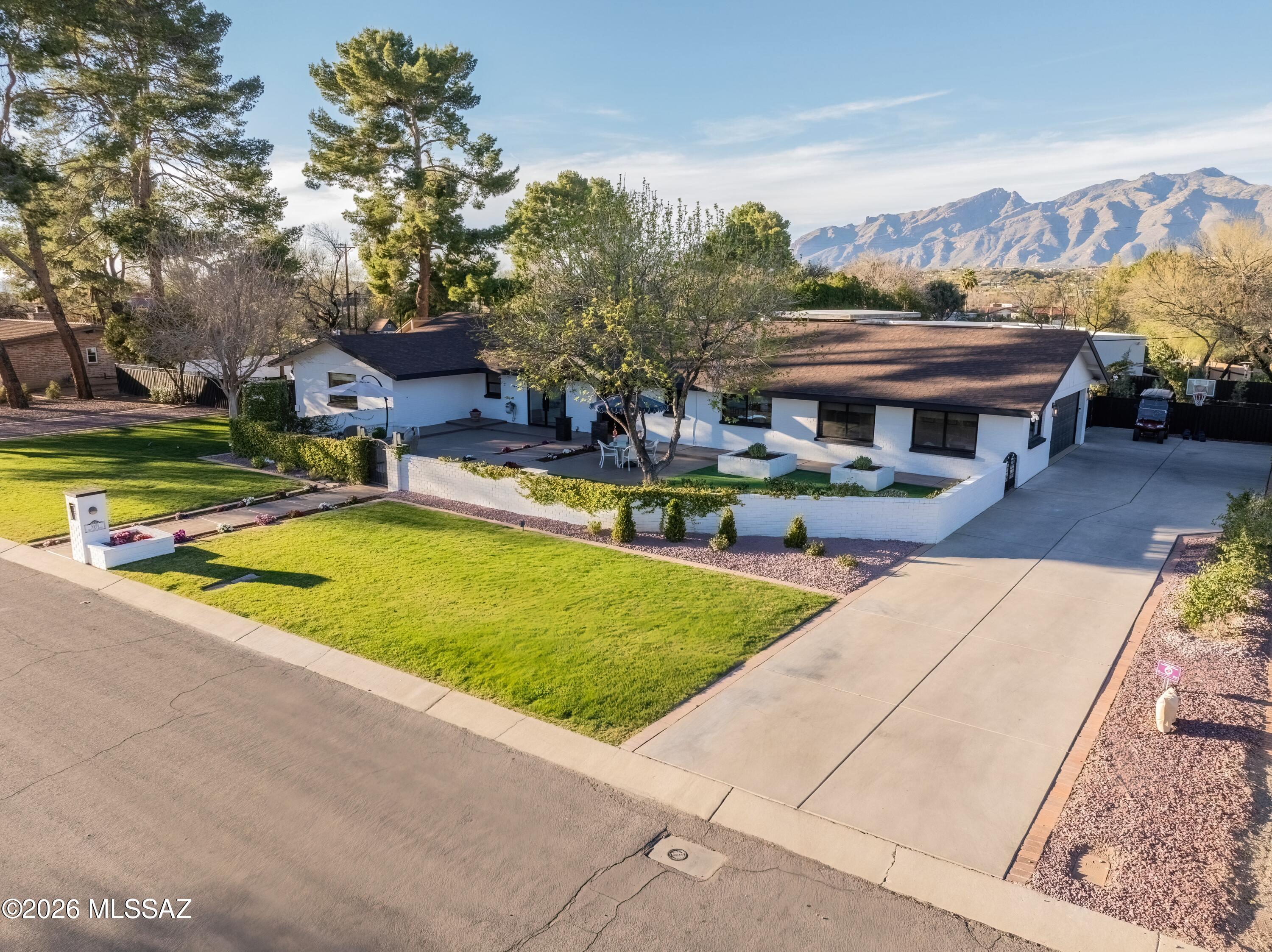 Country Club Estates NO. 1 - Residential