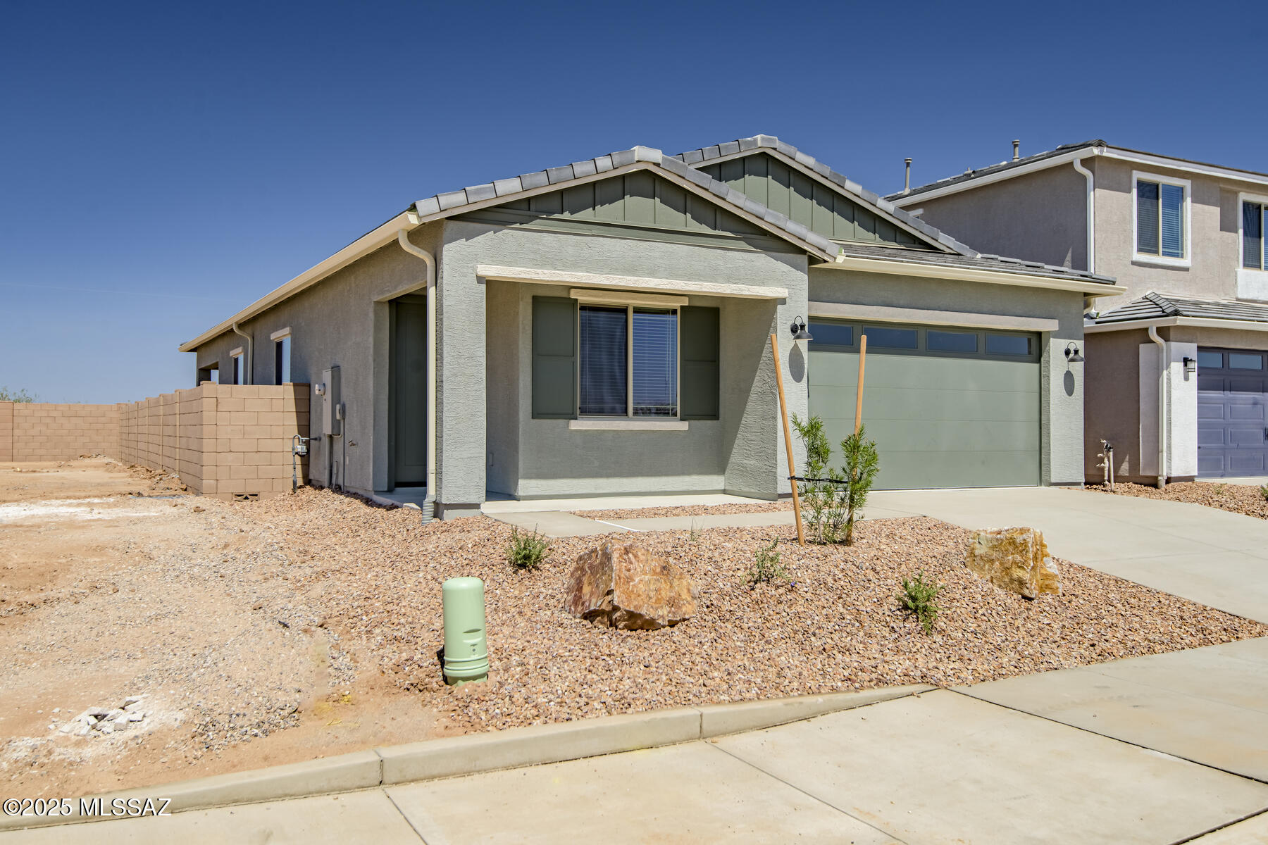 7802 S Wild Prairie Drive S