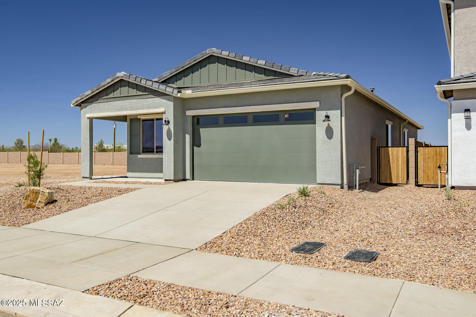 7802 S Wild Prairie Drive S