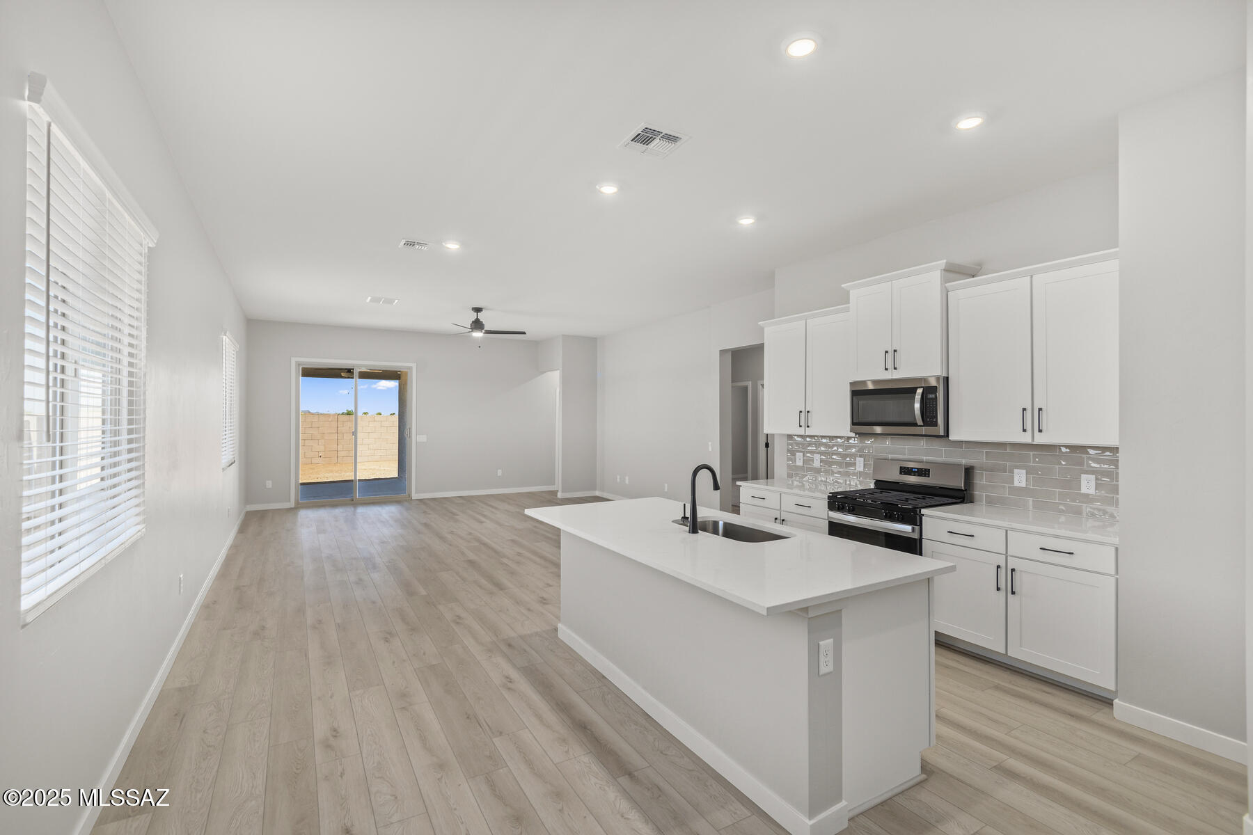 7802 S Wild Prairie Drive S