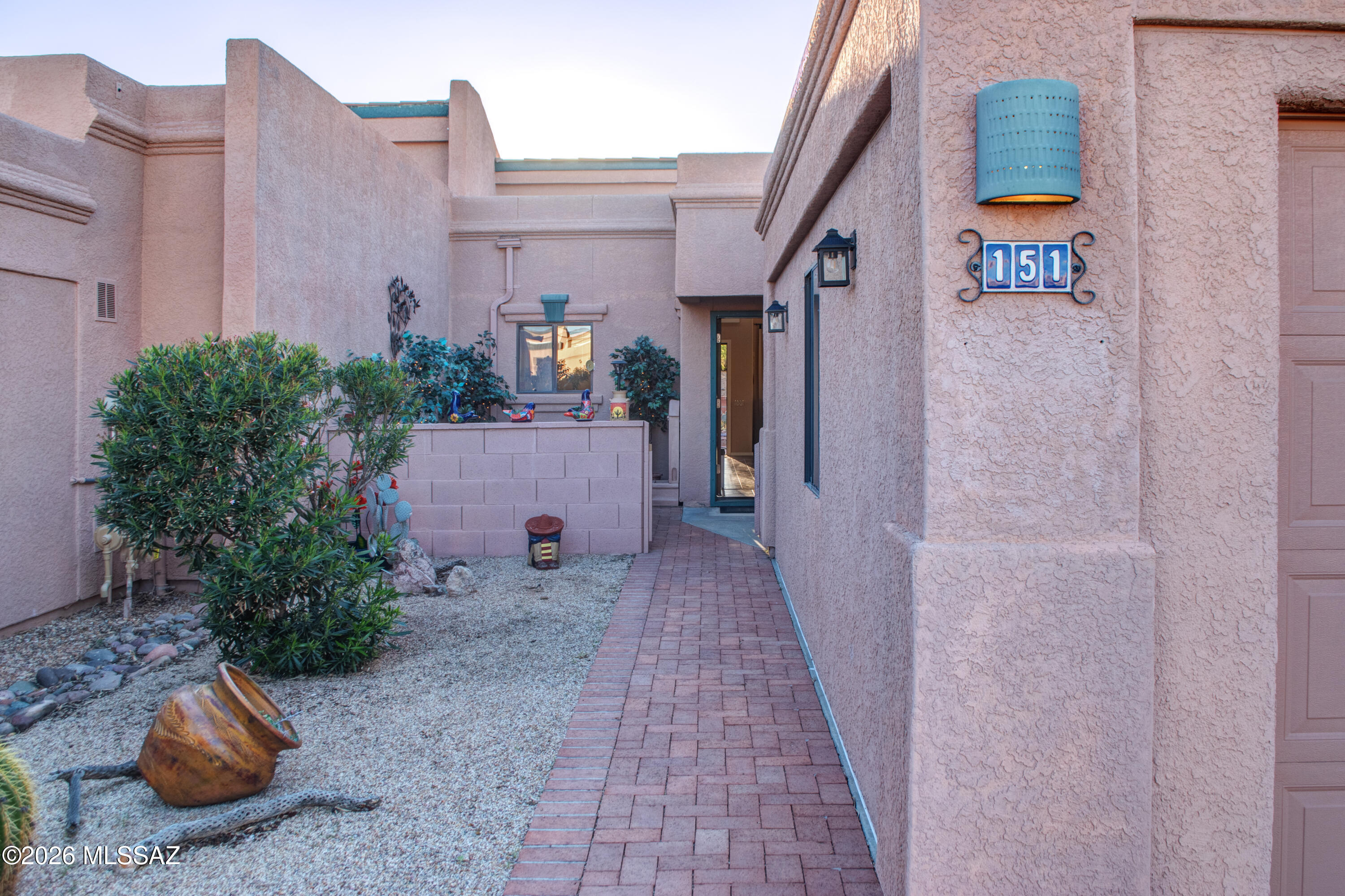 Las Campanas BLK J (1-37) - Residential