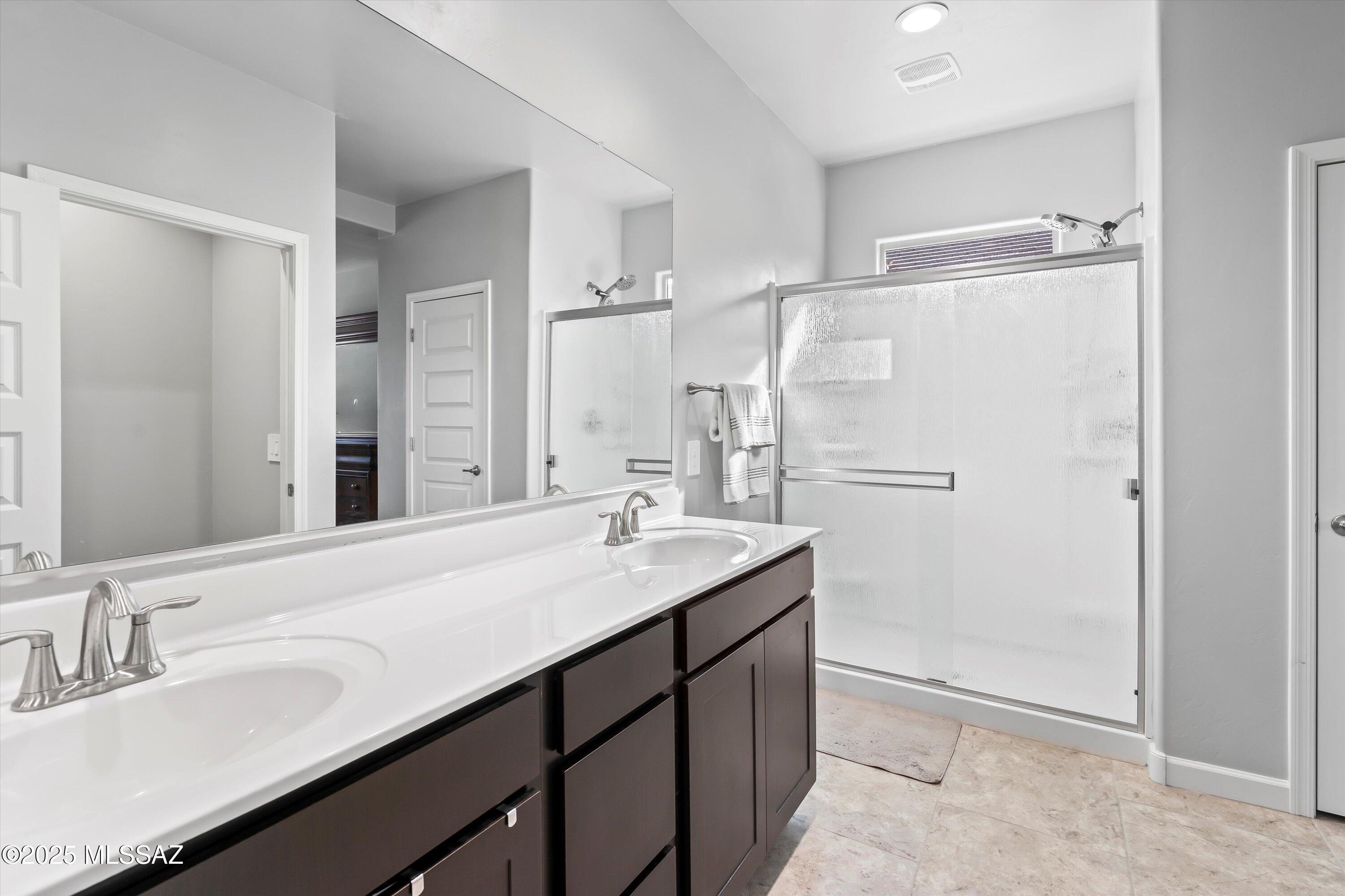 Saguaro Bloom 7B - Residential