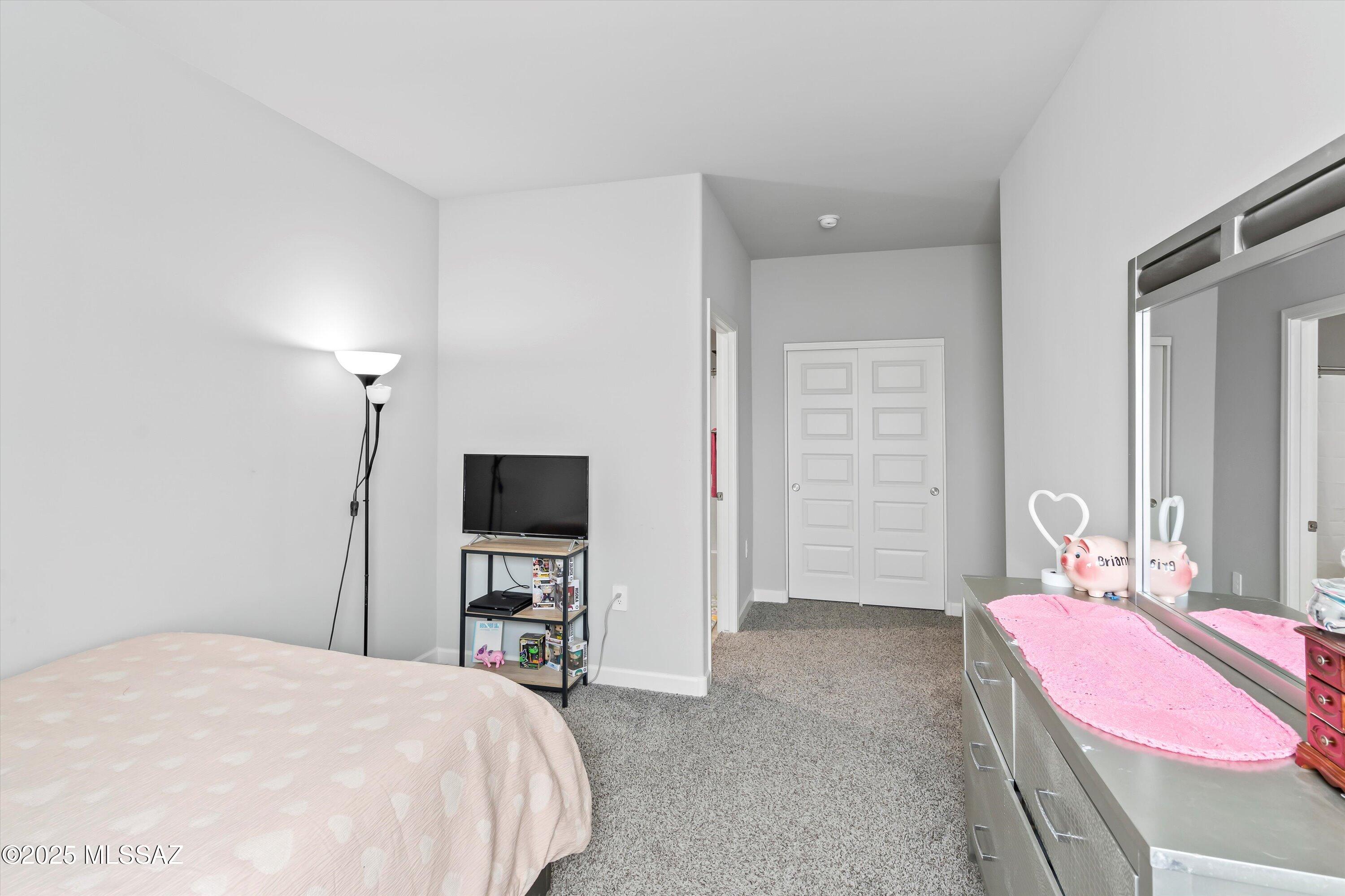 Saguaro Bloom 7B - Residential