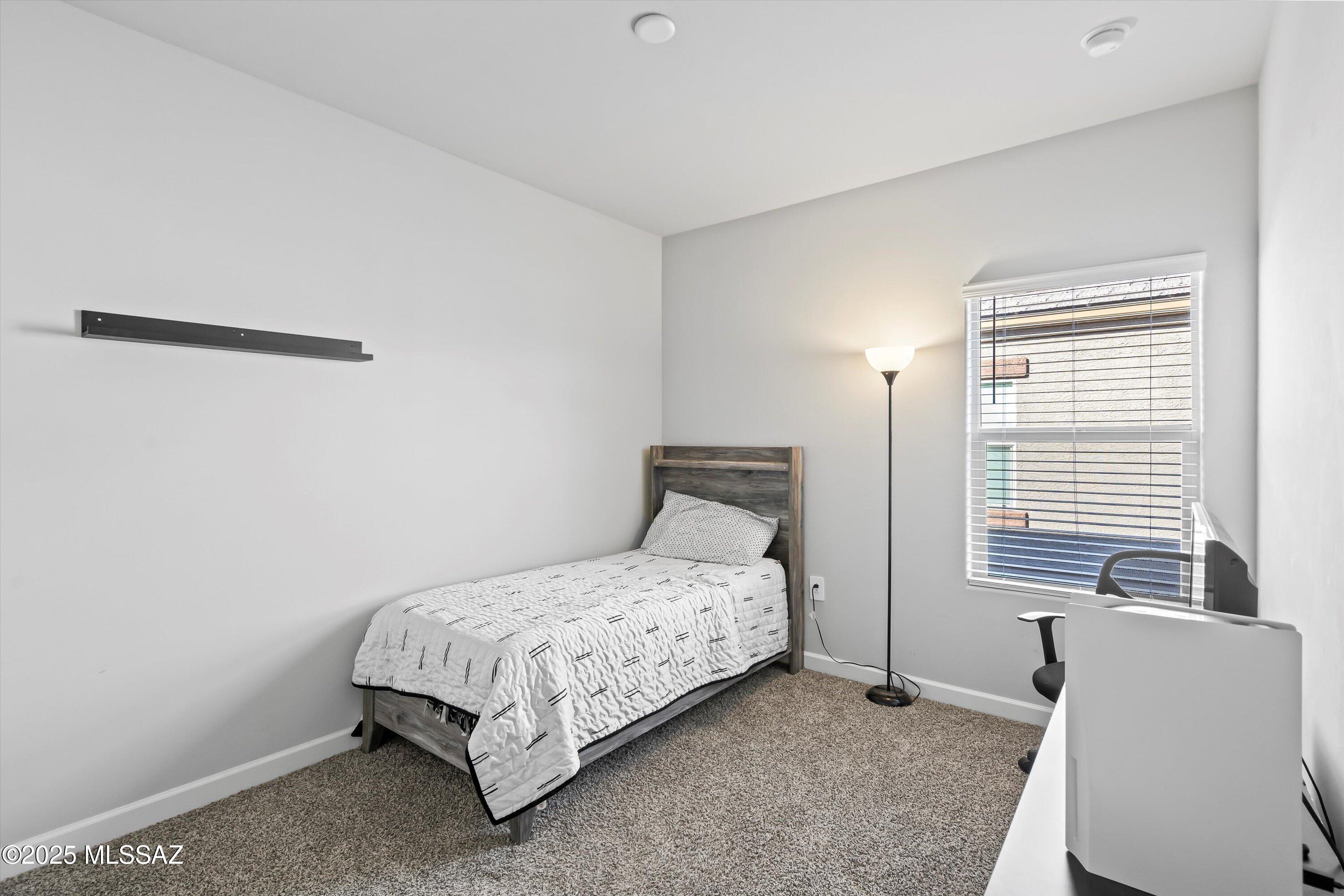 Saguaro Bloom 7B - Residential