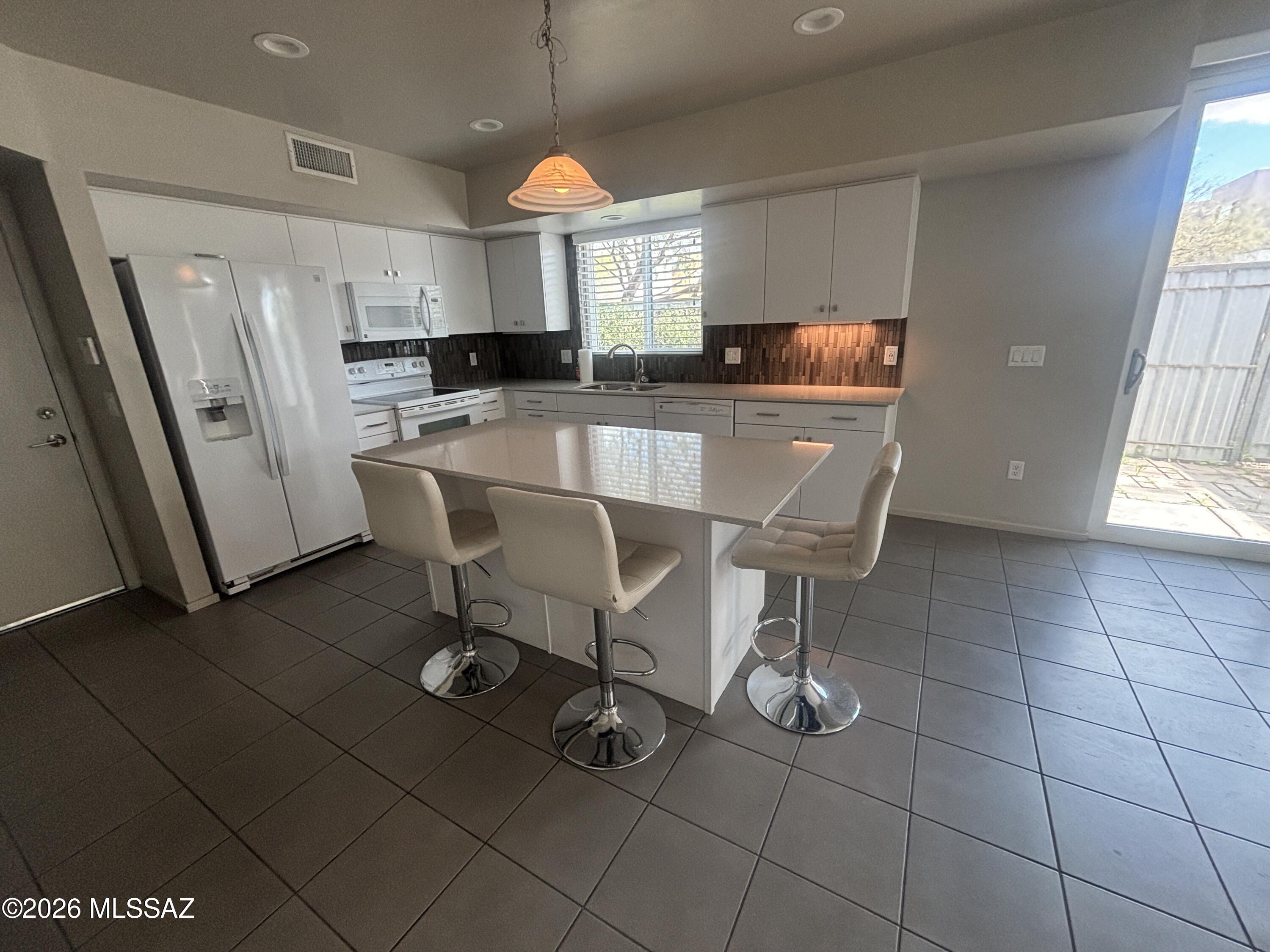 N/A - Residential Lease