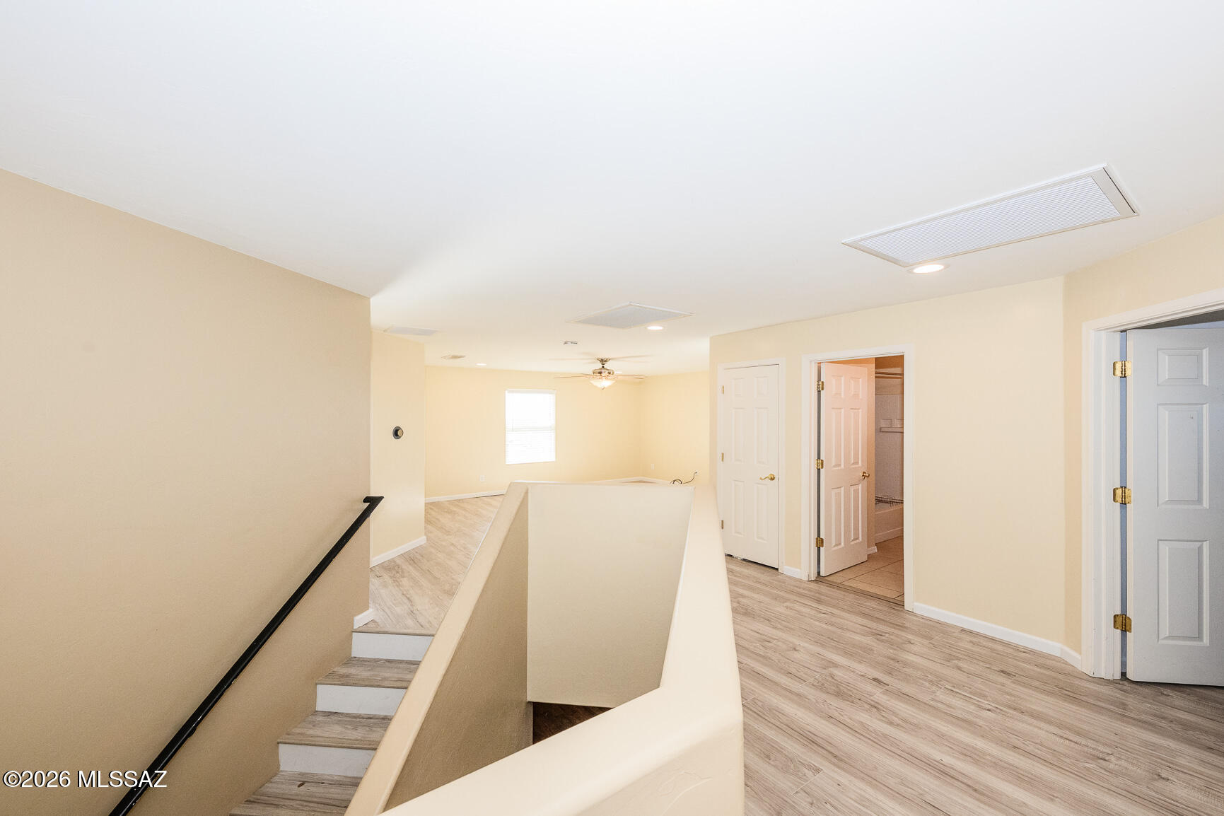 Black Horse (1-411) - Residential
