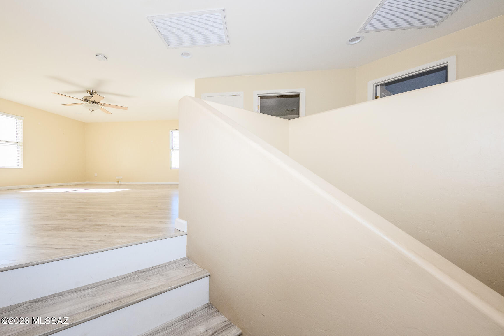 Black Horse (1-411) - Residential