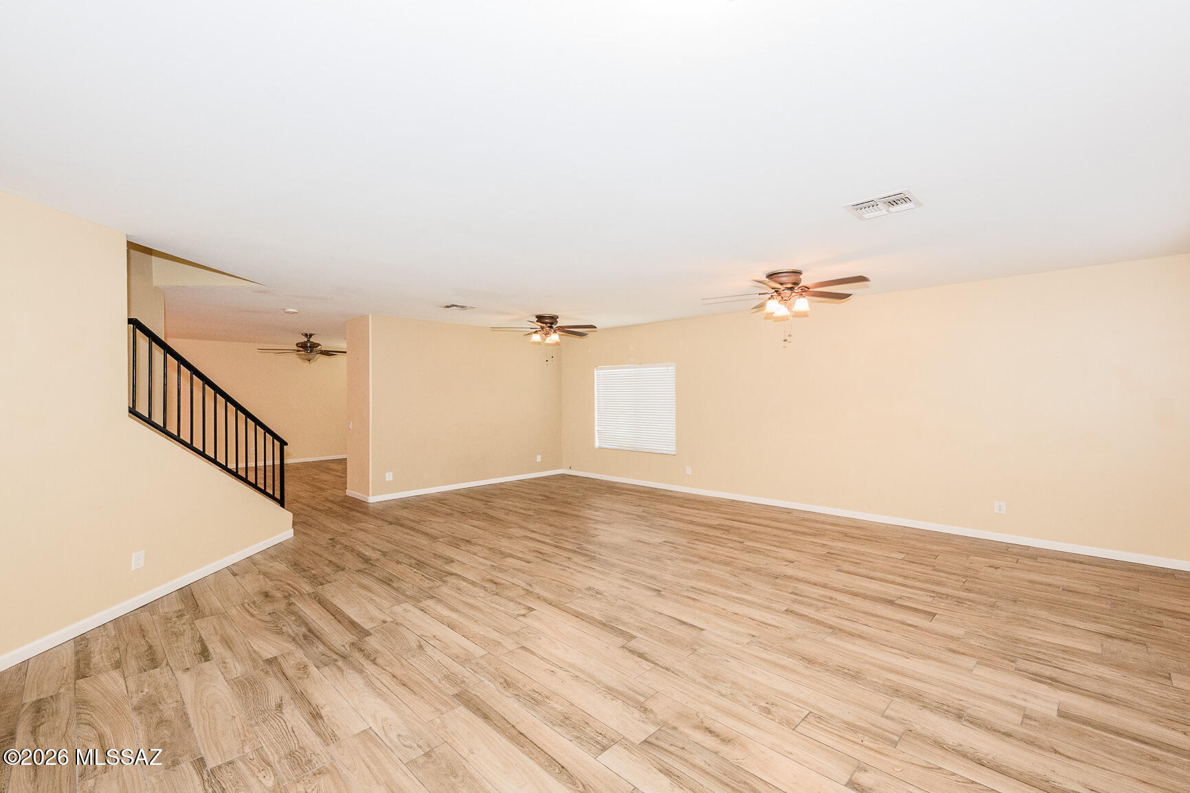 Black Horse (1-411) - Residential