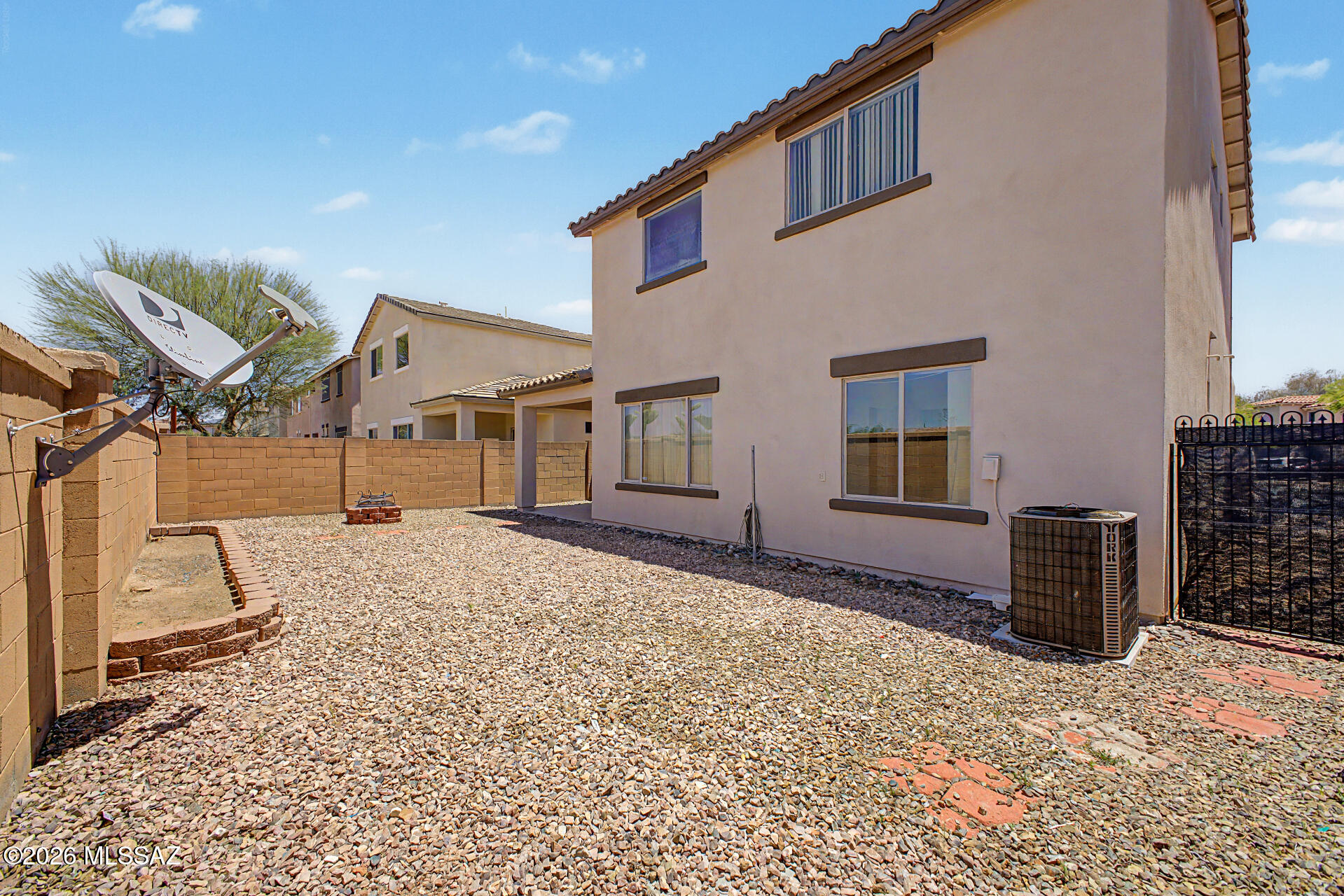 Presidio De Cancion (1-200) - Residential
