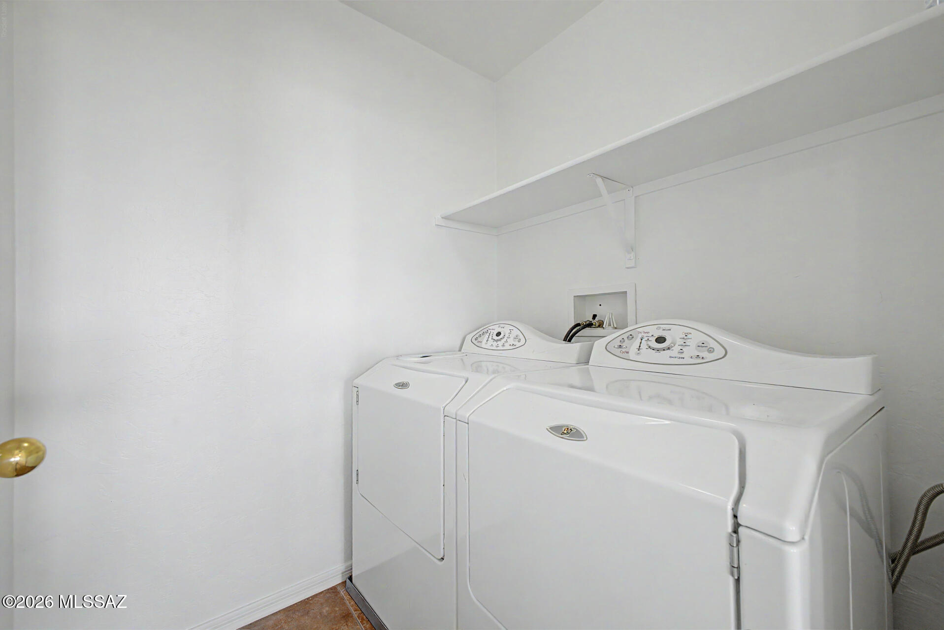 Presidio De Cancion (1-200) - Residential
