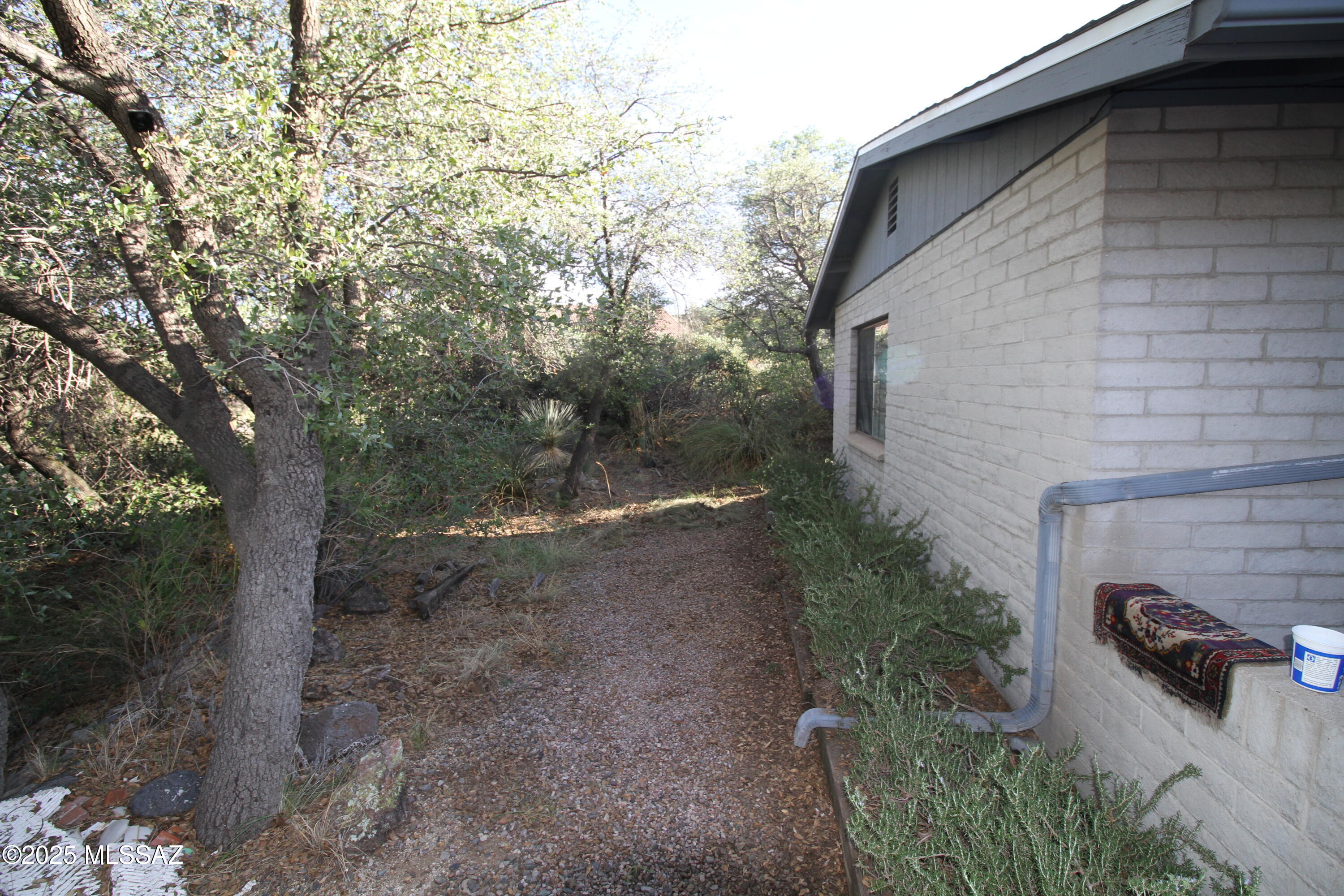 Oak Hills 01 - Residential
