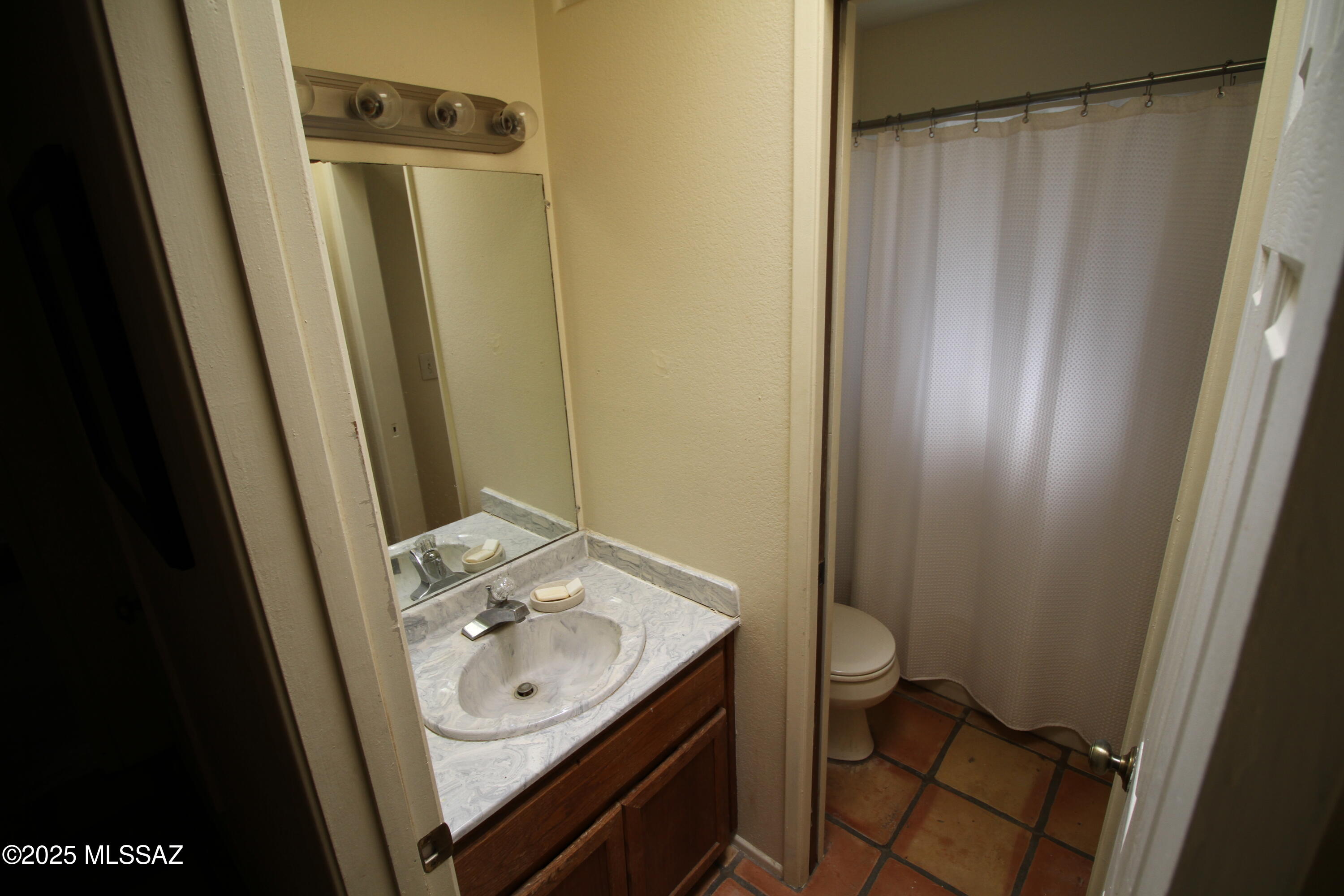 Oak Hills 01 - Residential
