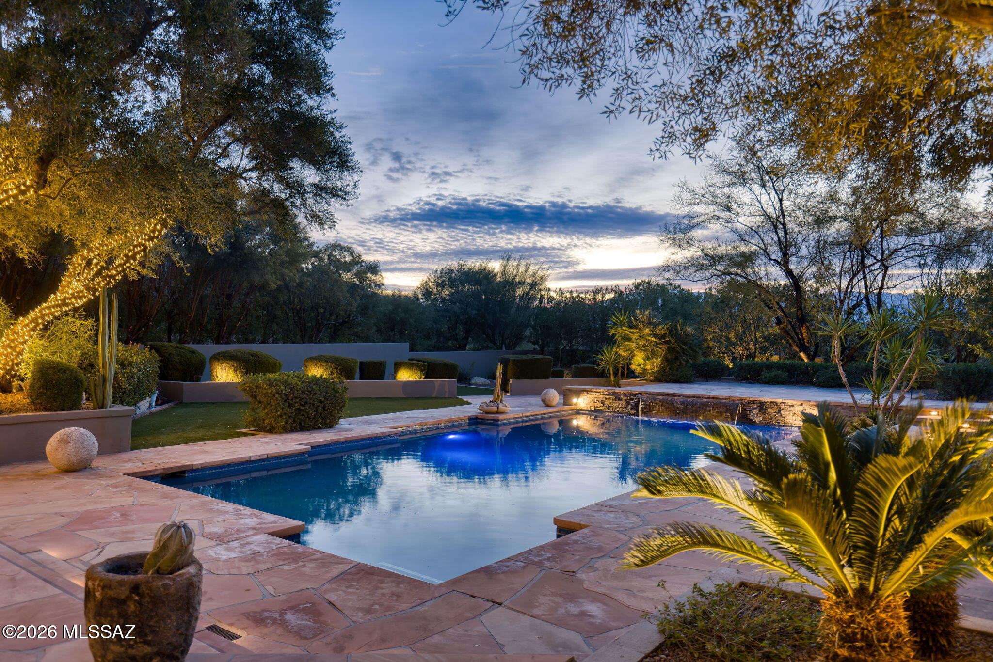 6030 N Desert Sun Court