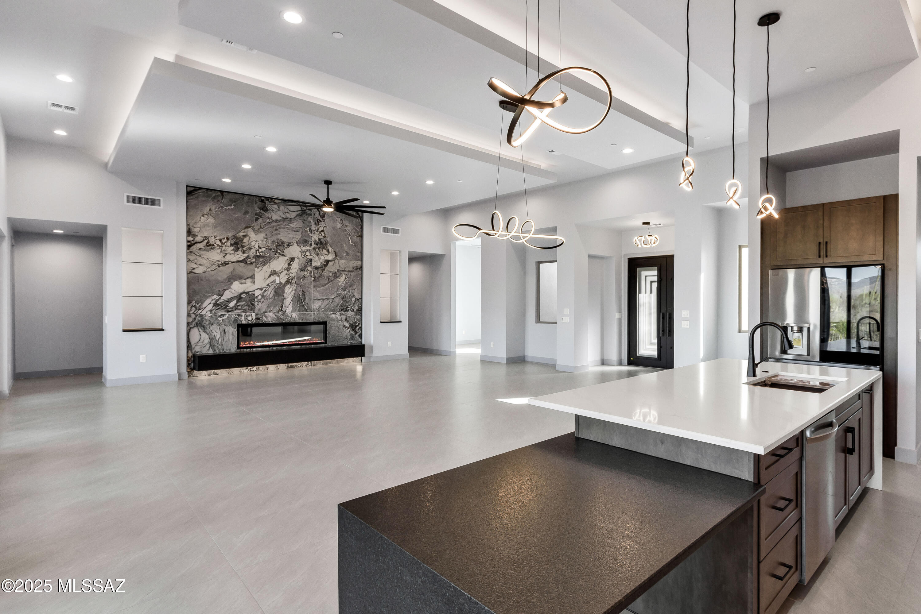 Coyote Creek (1-395) - Residential