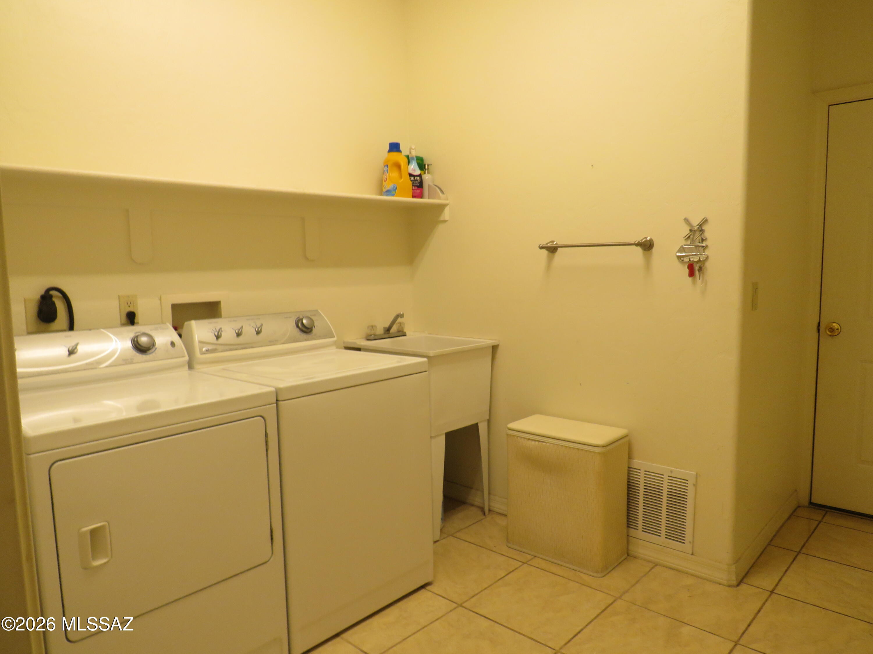 Meadow Hills - Residential Lease