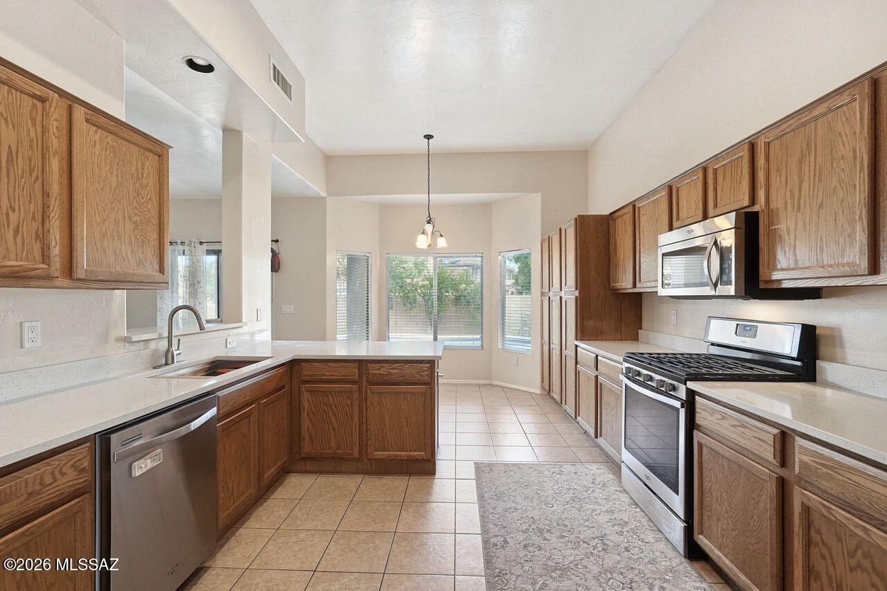 3703 E Fjord Pony Road