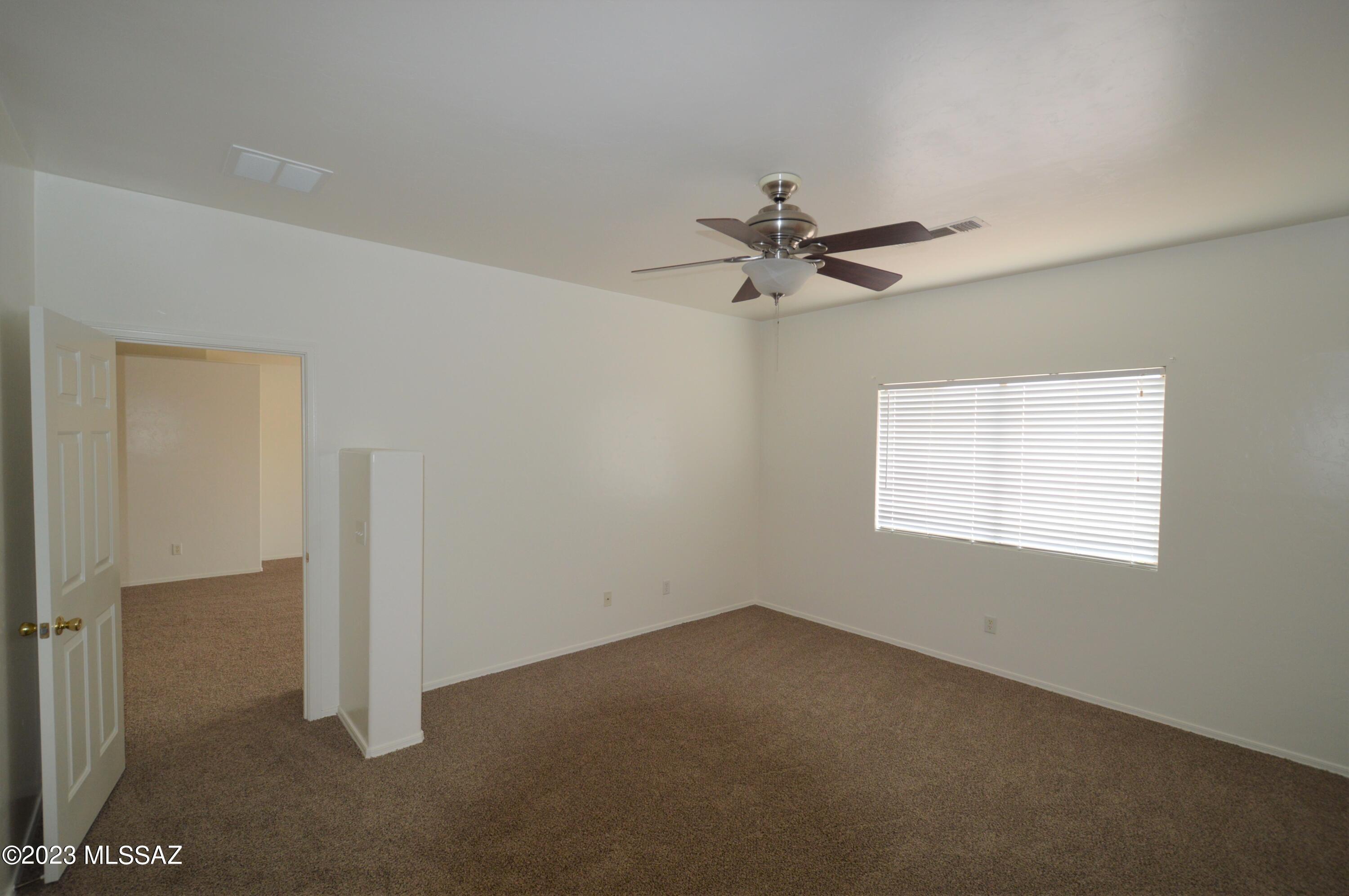 La Joya Verde (1-75) - Residential Lease