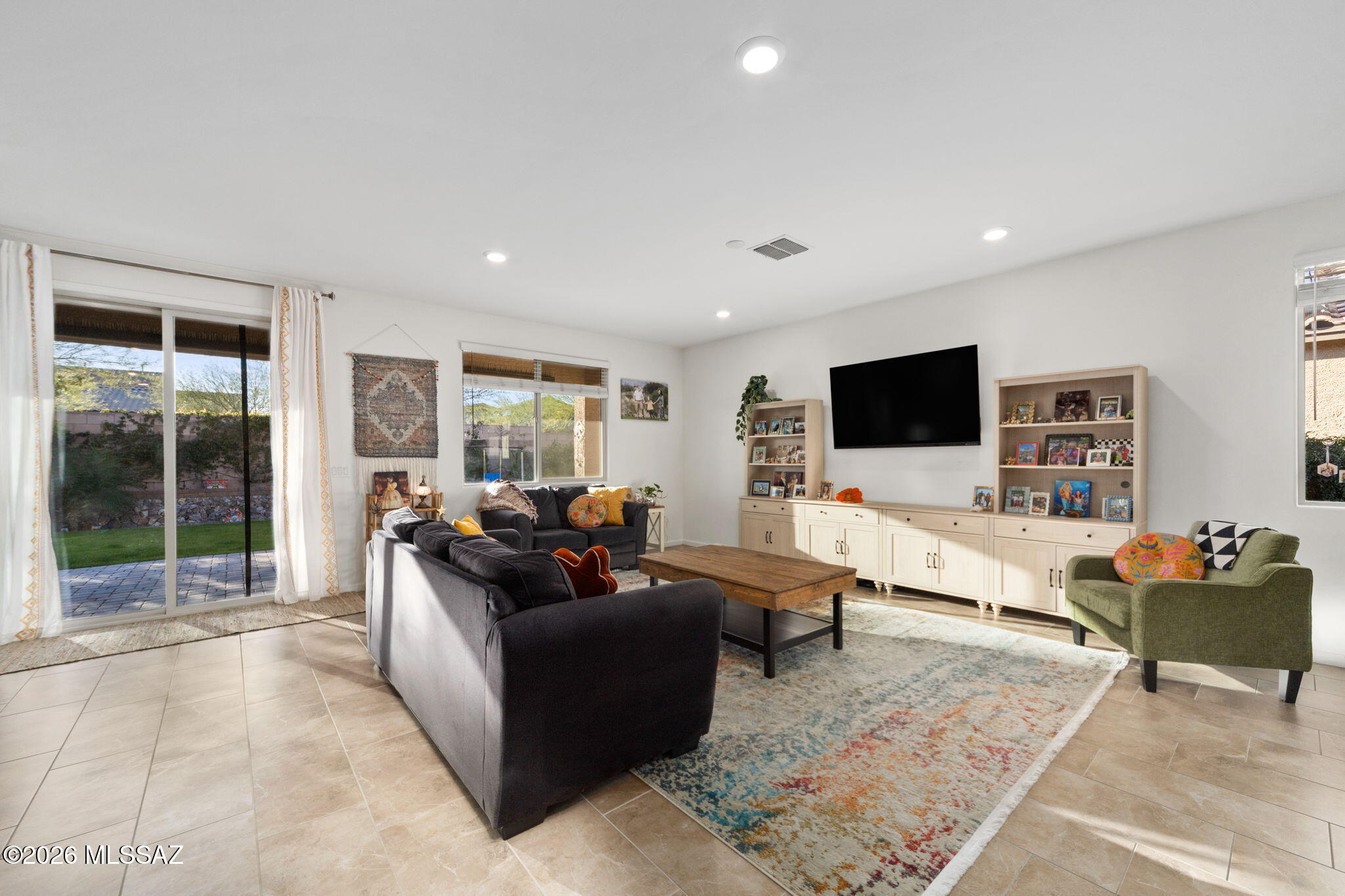 The Vistas At Rincon Knolls SQ20152600506 - Residential