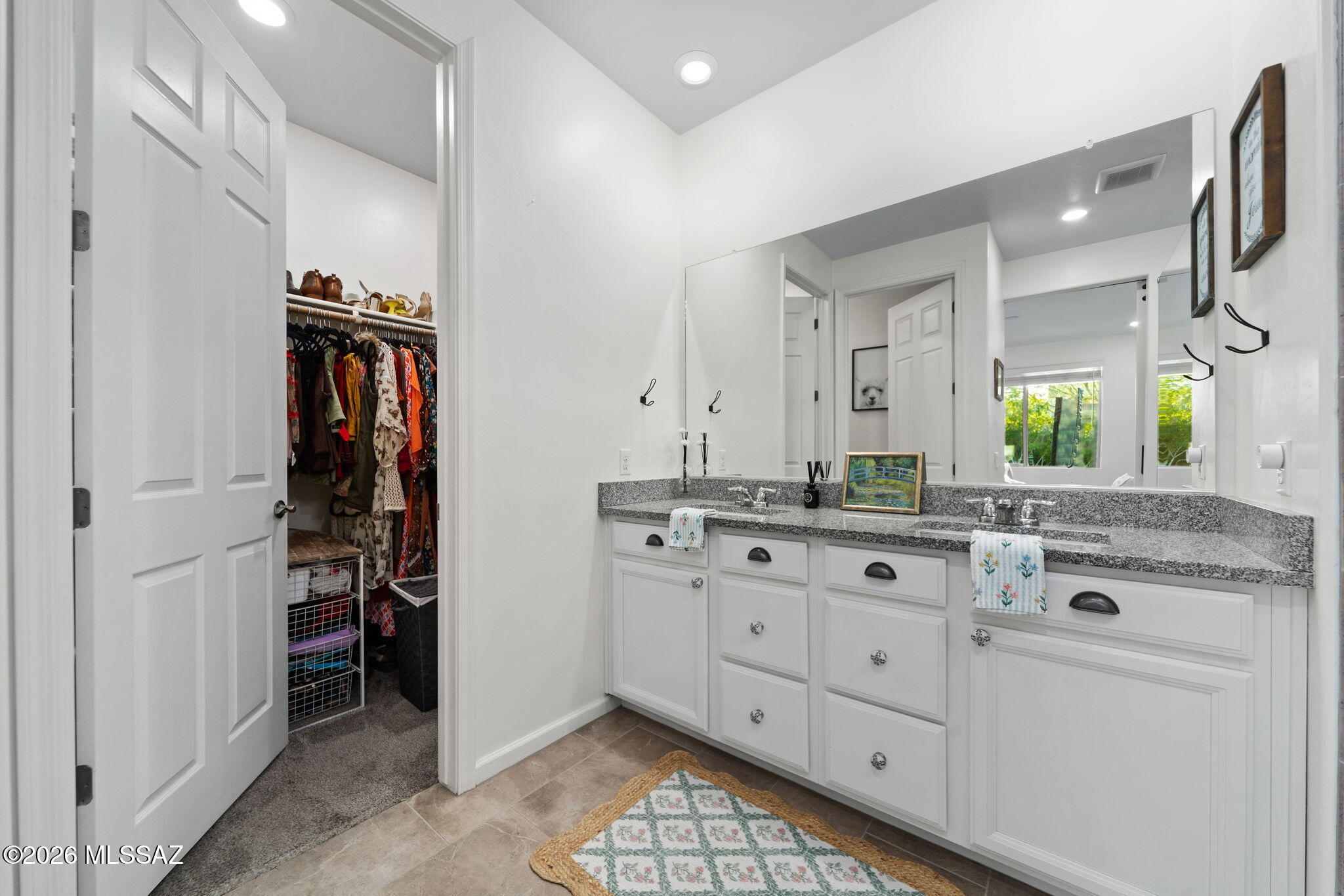 The Vistas At Rincon Knolls SQ20152600506 - Residential