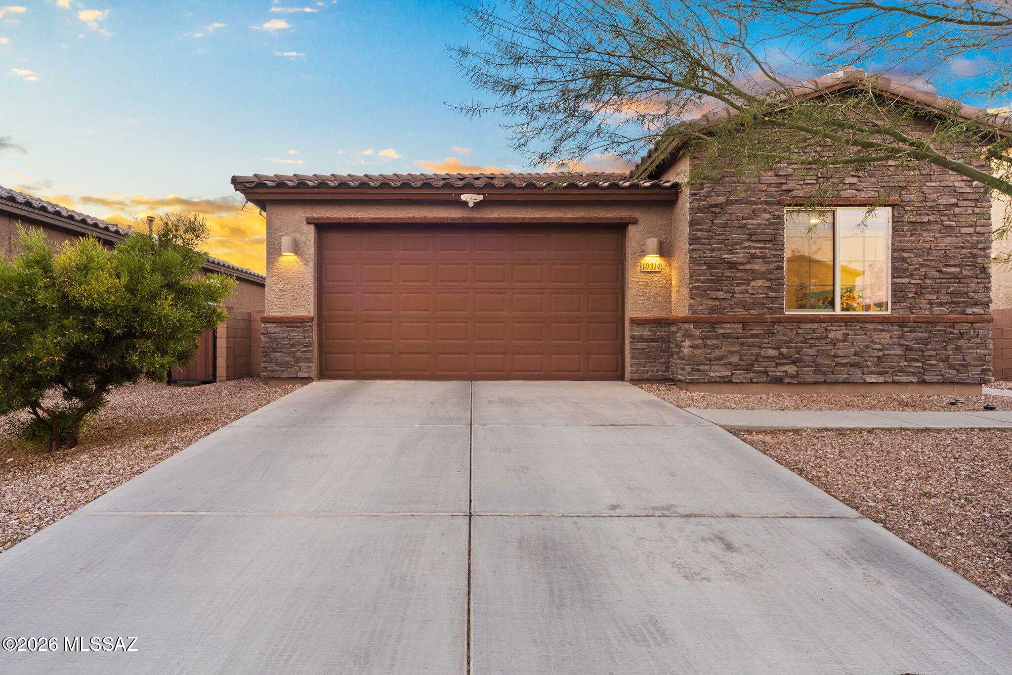 The Vistas At Rincon Knolls SQ20152600506 - Residential