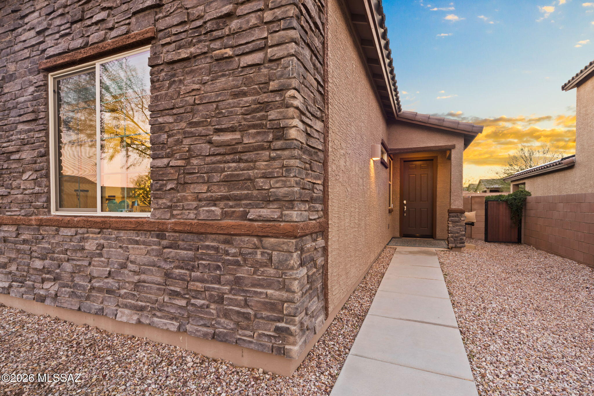 The Vistas At Rincon Knolls SQ20152600506 - Residential