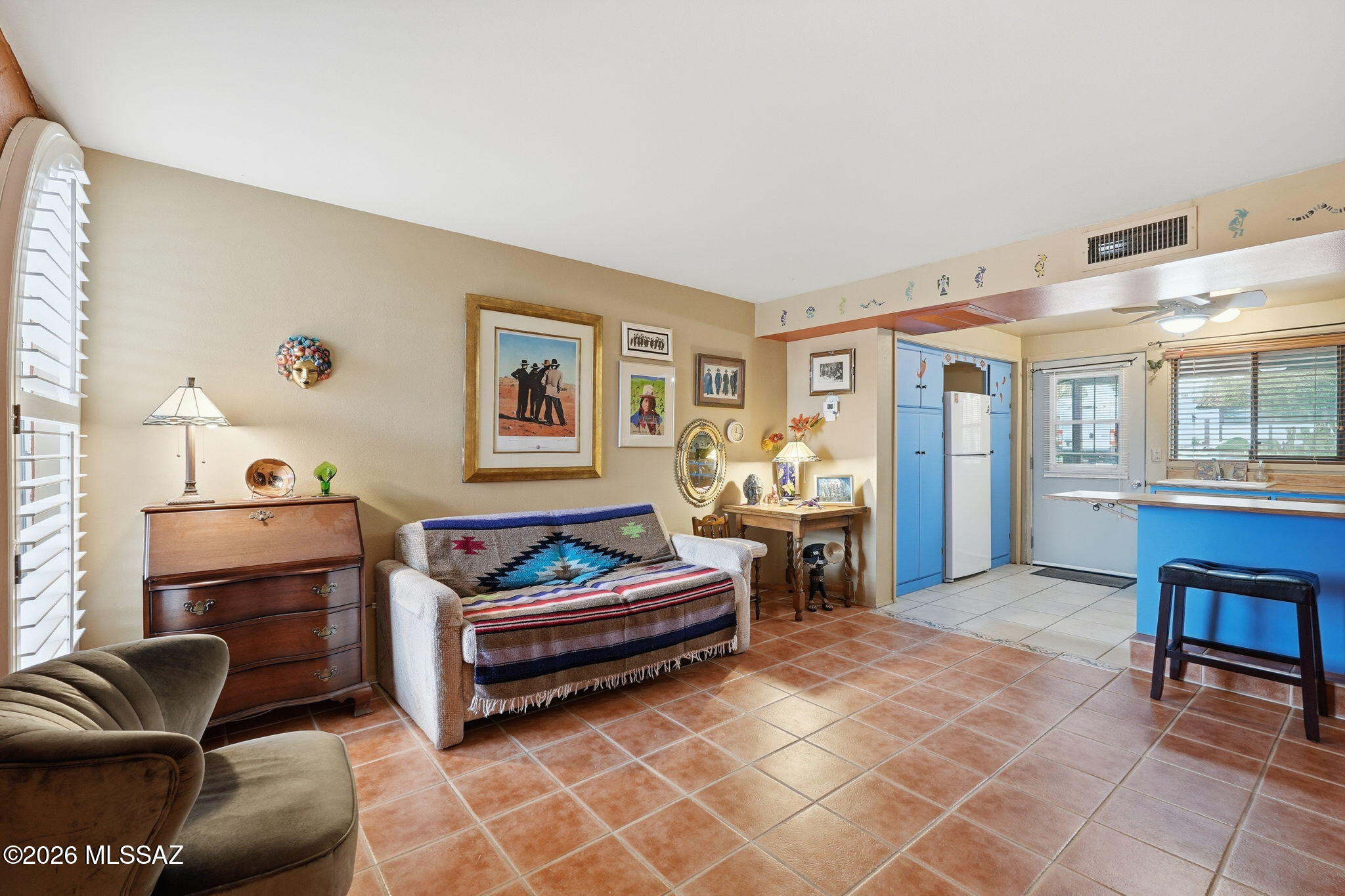 386 S La Canada Drive C