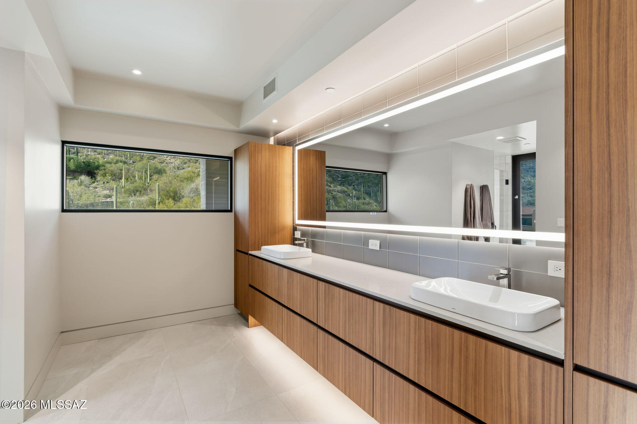 Canyon Pass II At Dove Mountain (49-110) - Residential