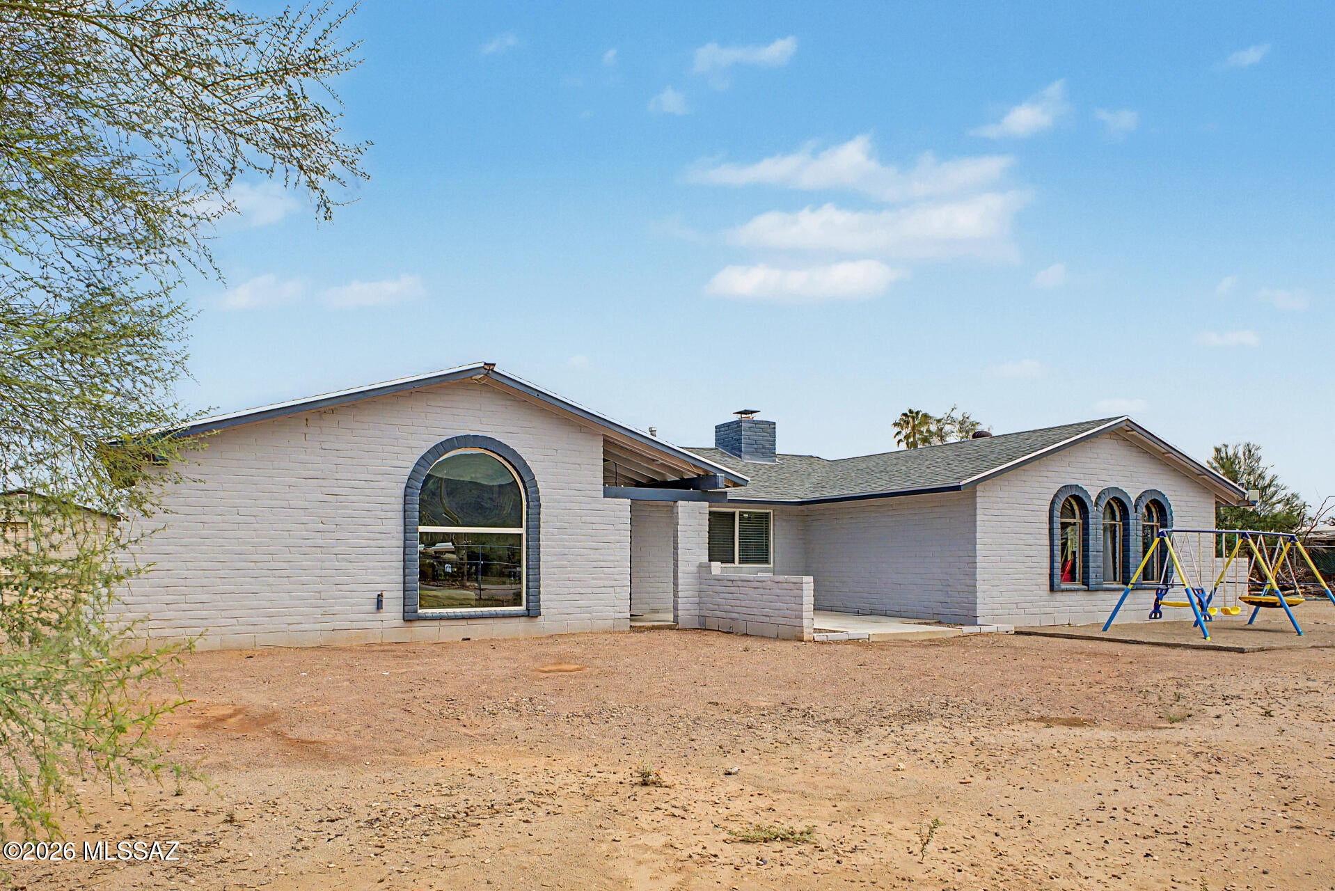 3230 W Via Santa Dorotea
