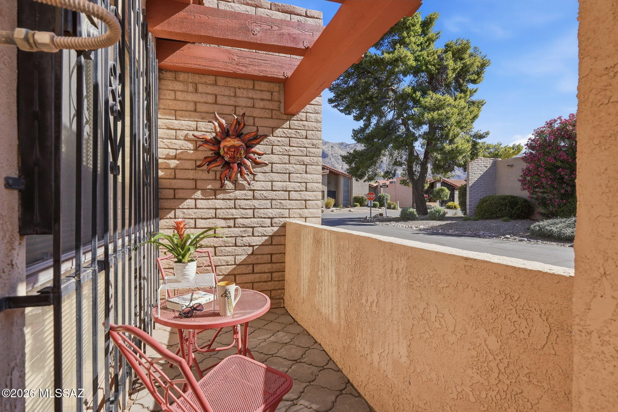 5779 N Camino De La Noche