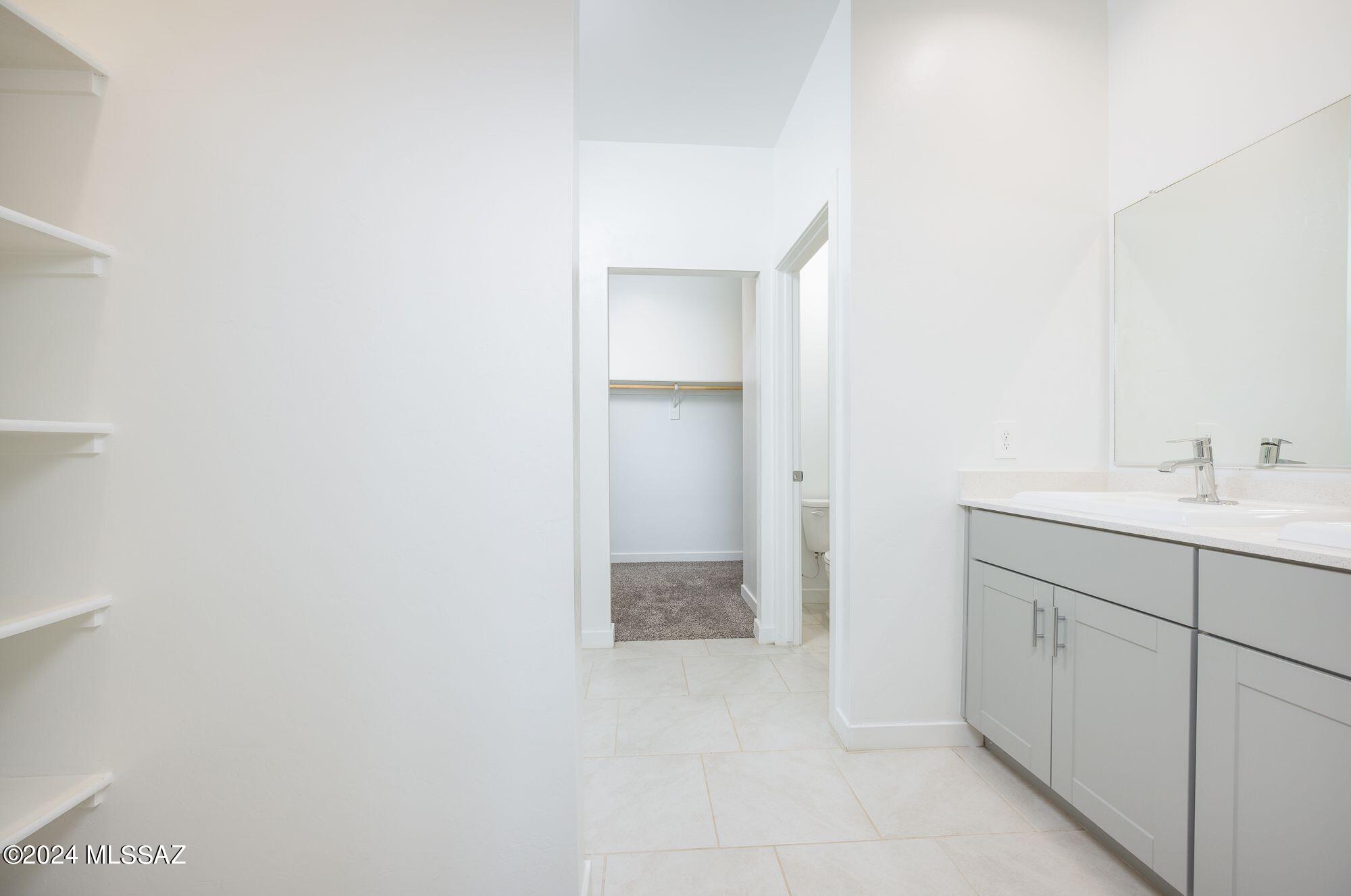 The Village at Barnett - Residential Lease