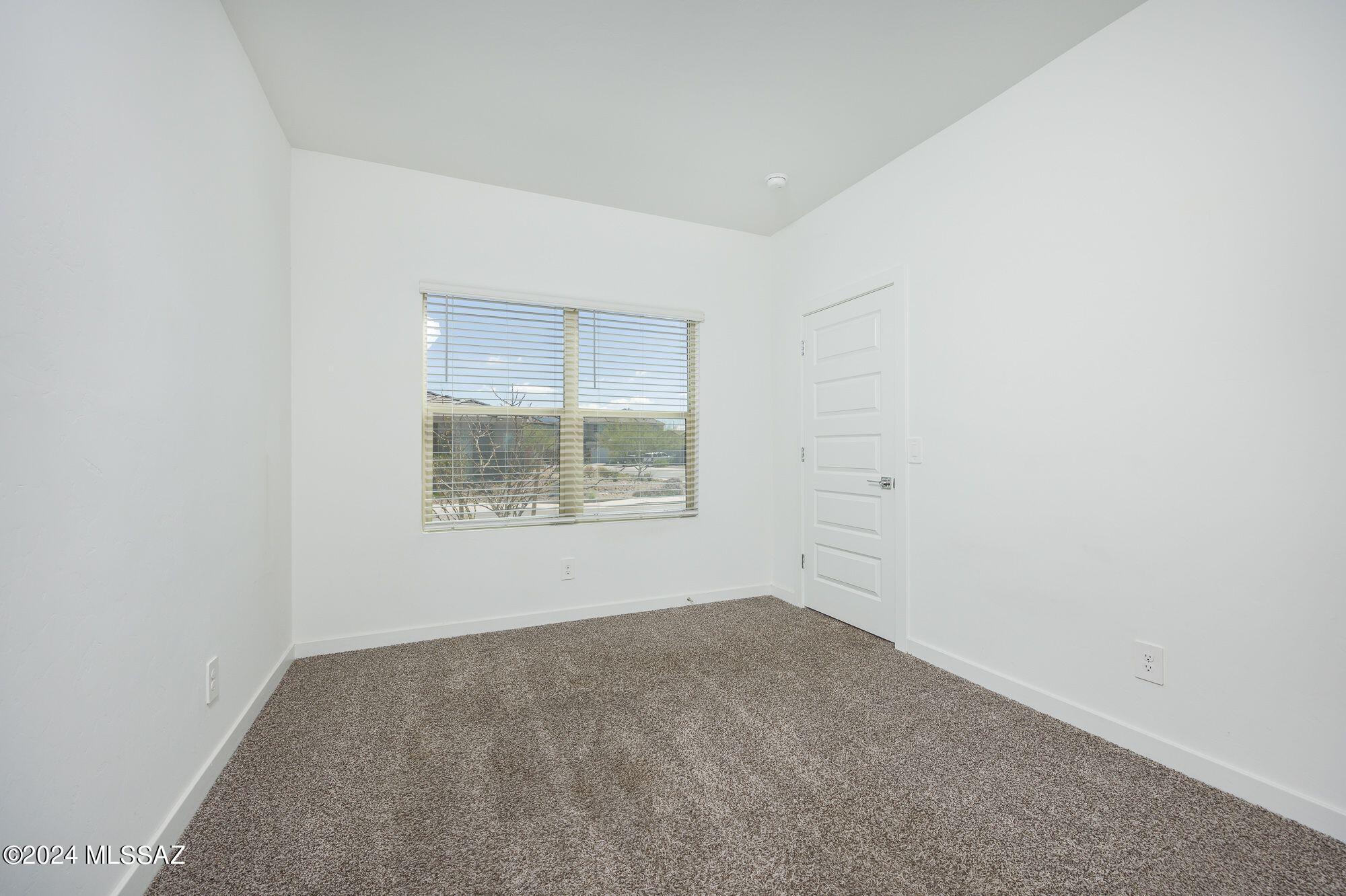 The Village at Barnett - Residential Lease