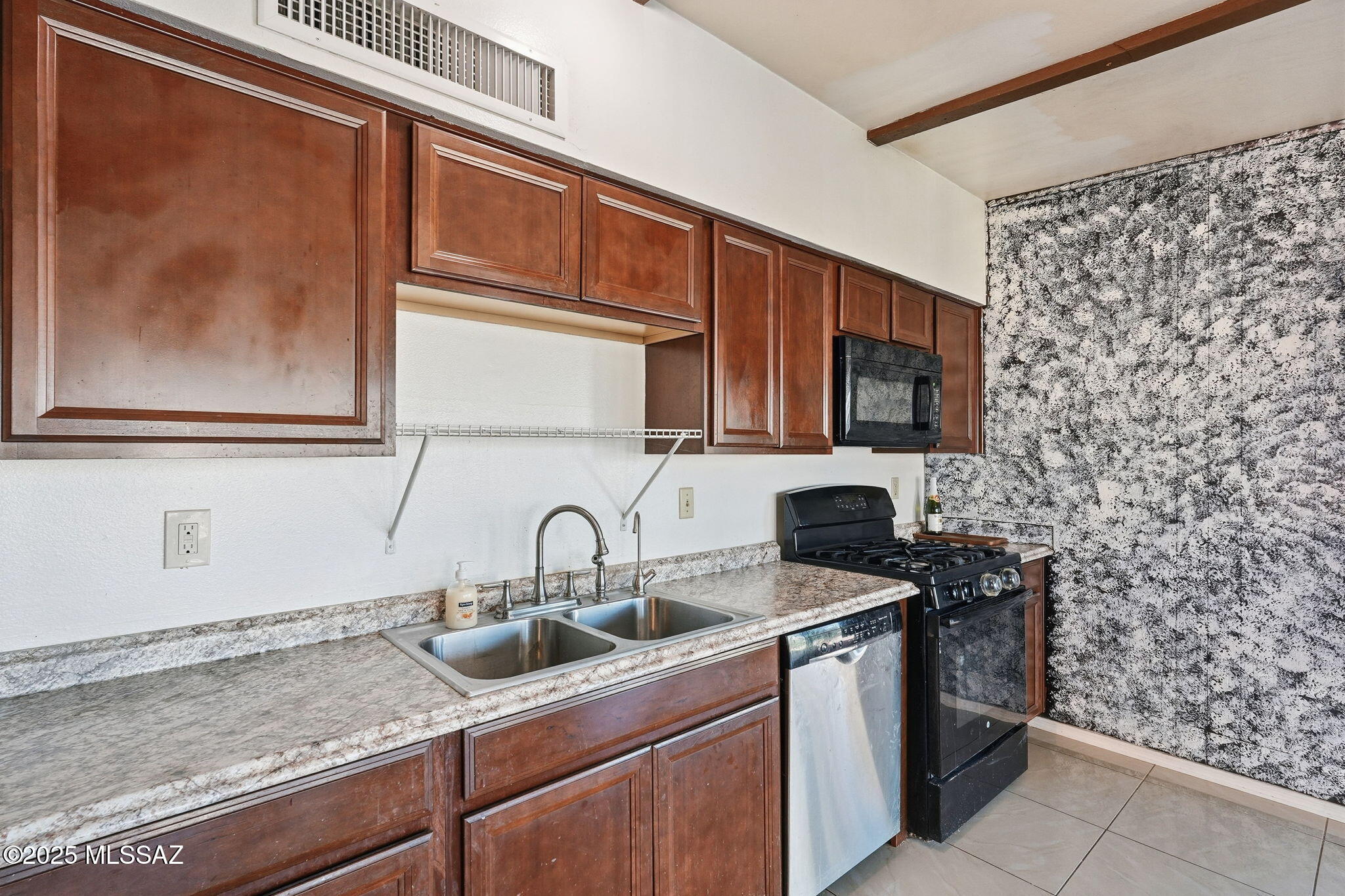 Stonegate (1-147) - Residential