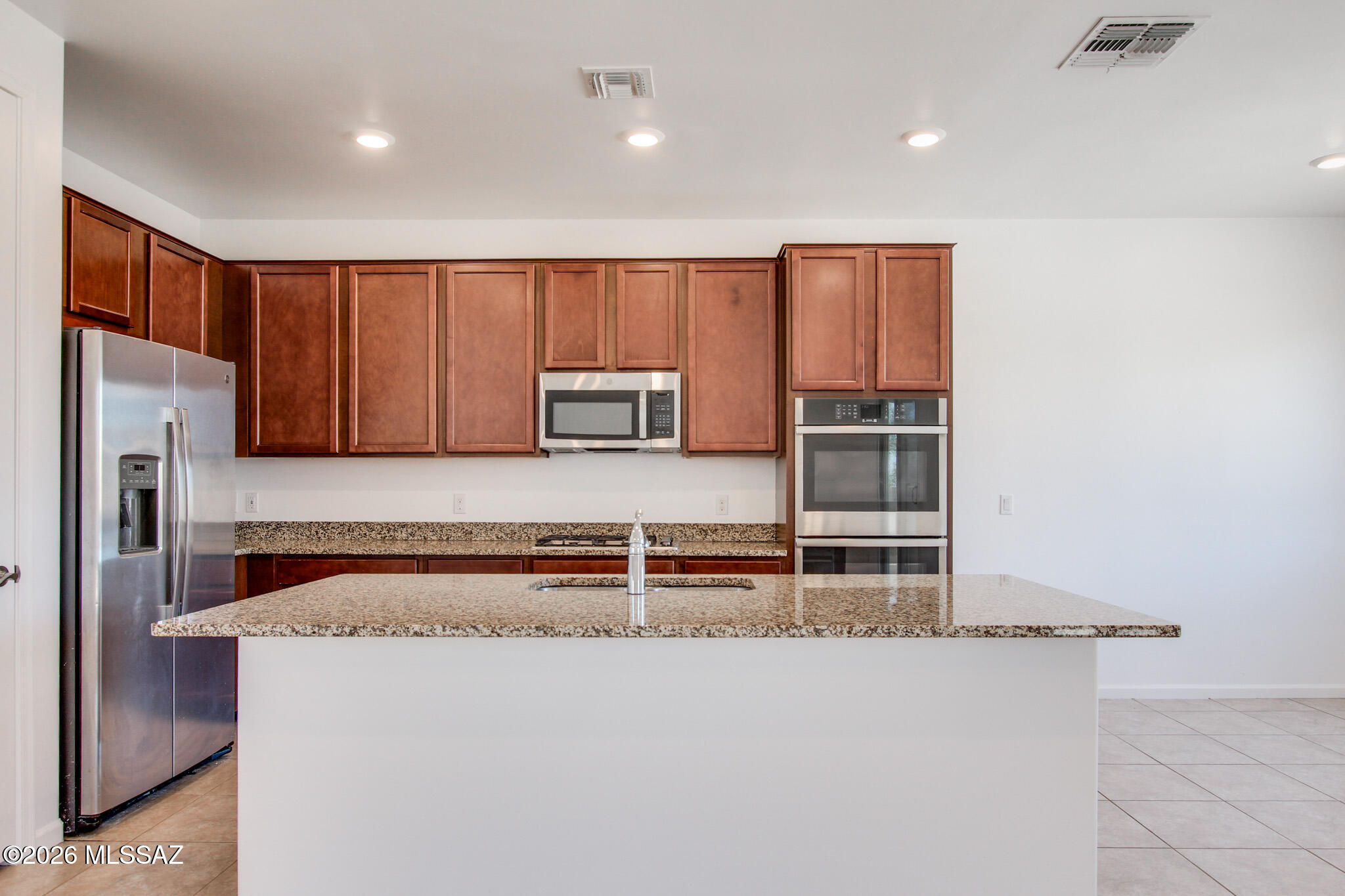 The Vistas At Rincon Knolls SQ20152600506 - Residential