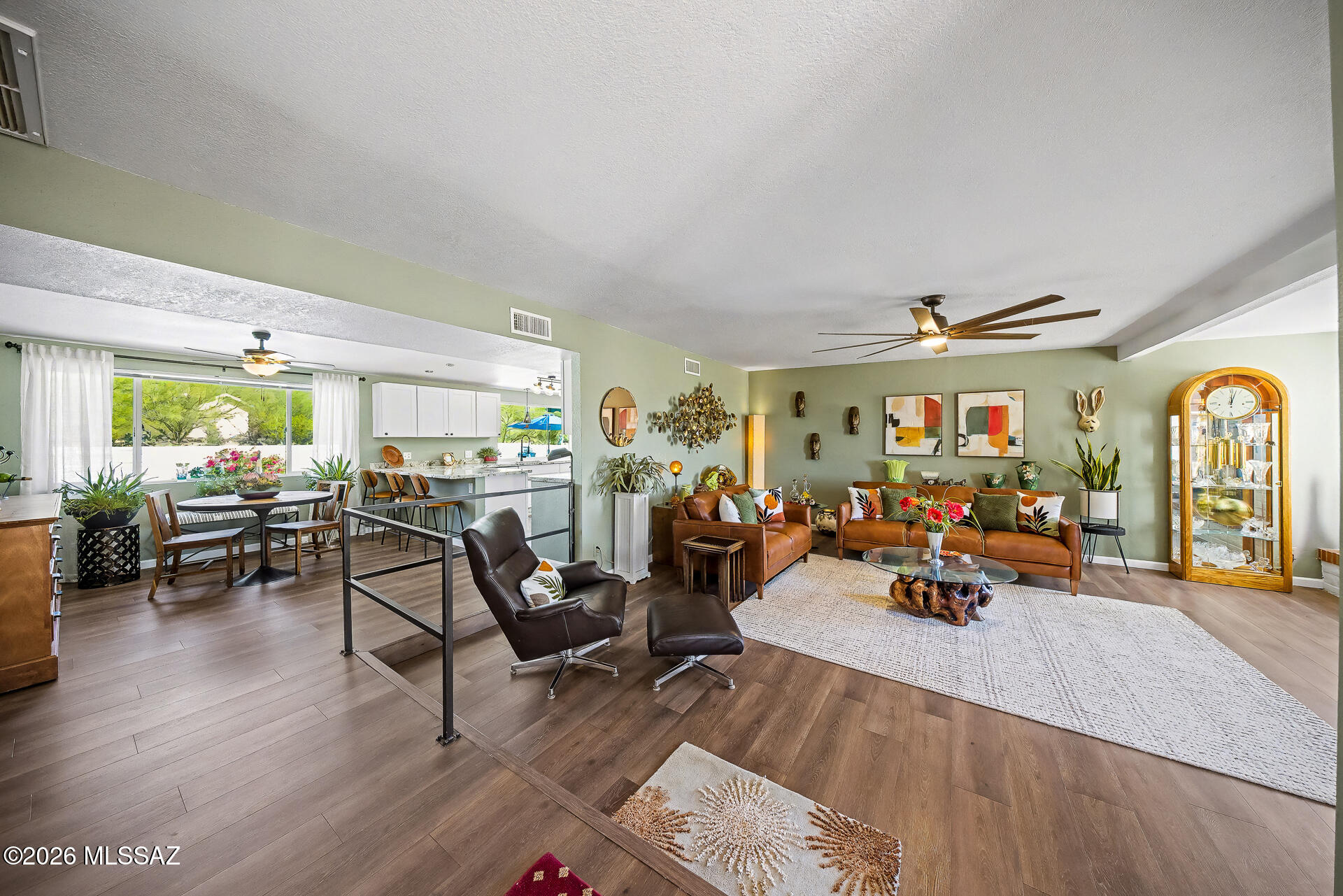 Rancho Feliz (353-389) - Residential